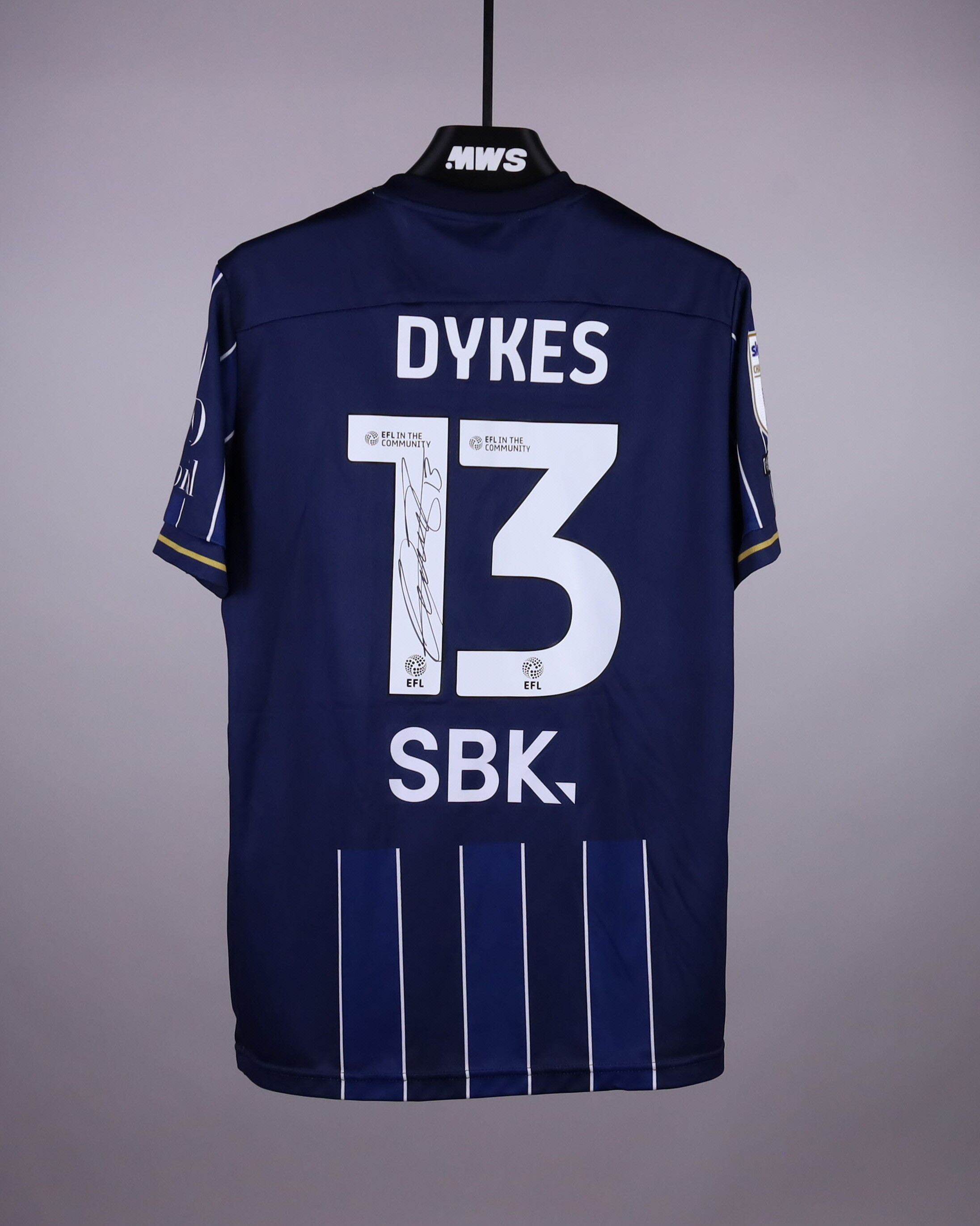 Lyndon Dykes Millwall shirt