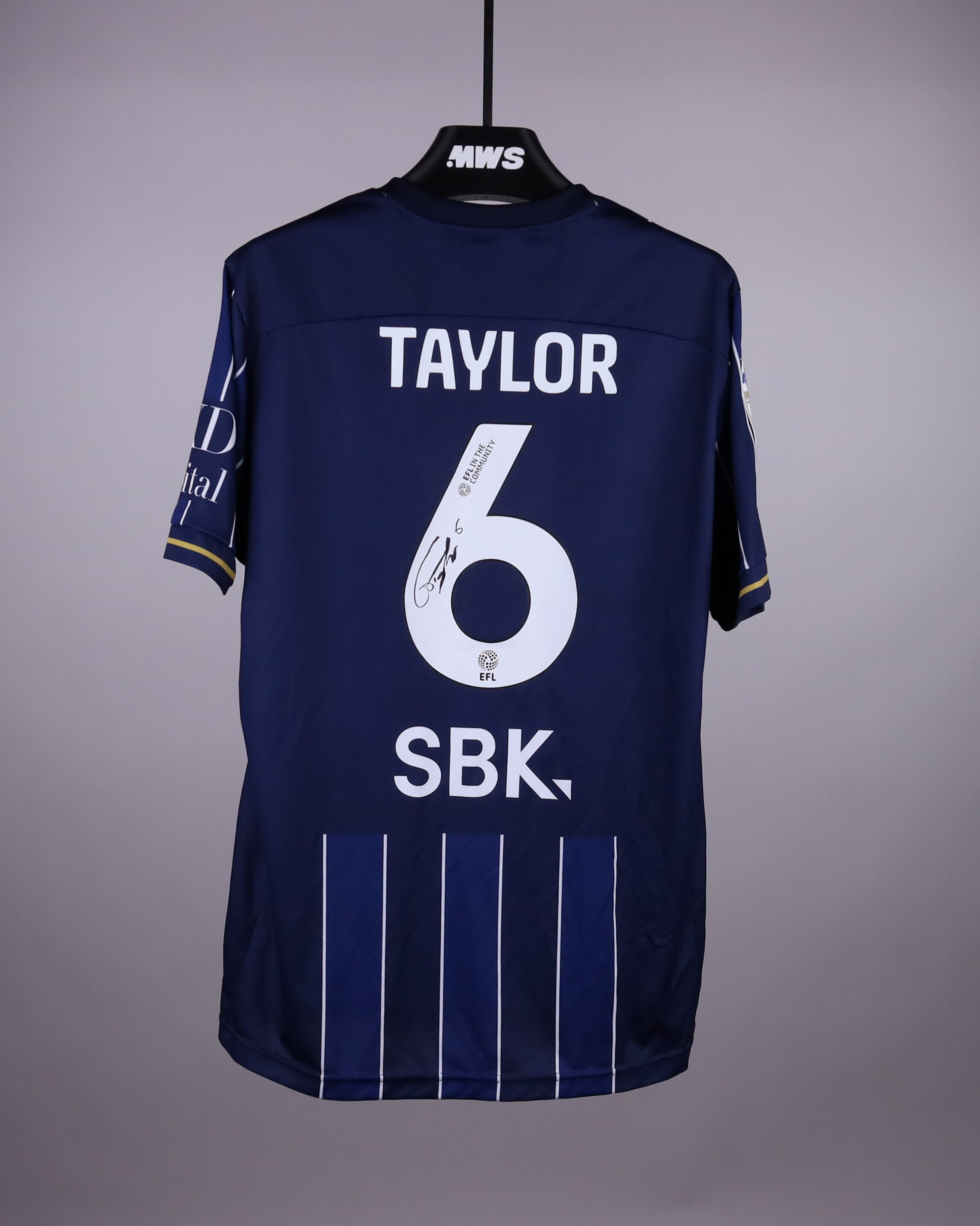 Caleb Taylor Millwall shirt
