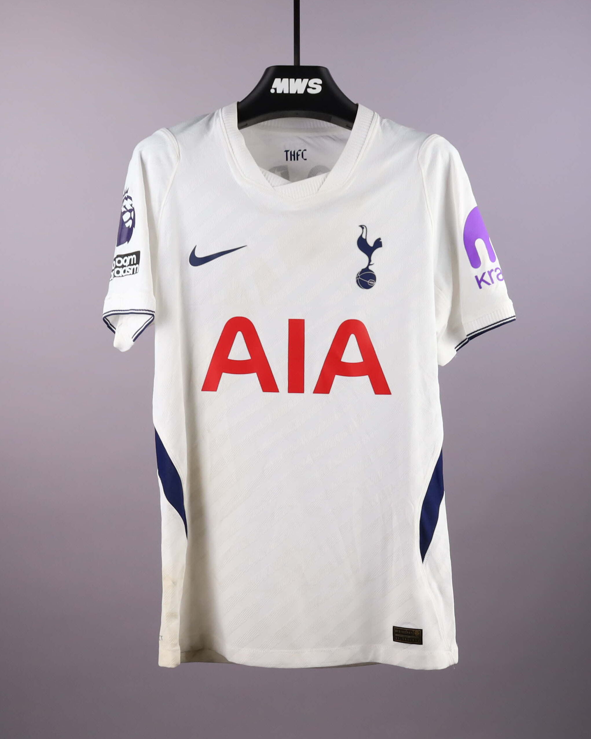 Pedro Porro Tottenham Hotspur shirt