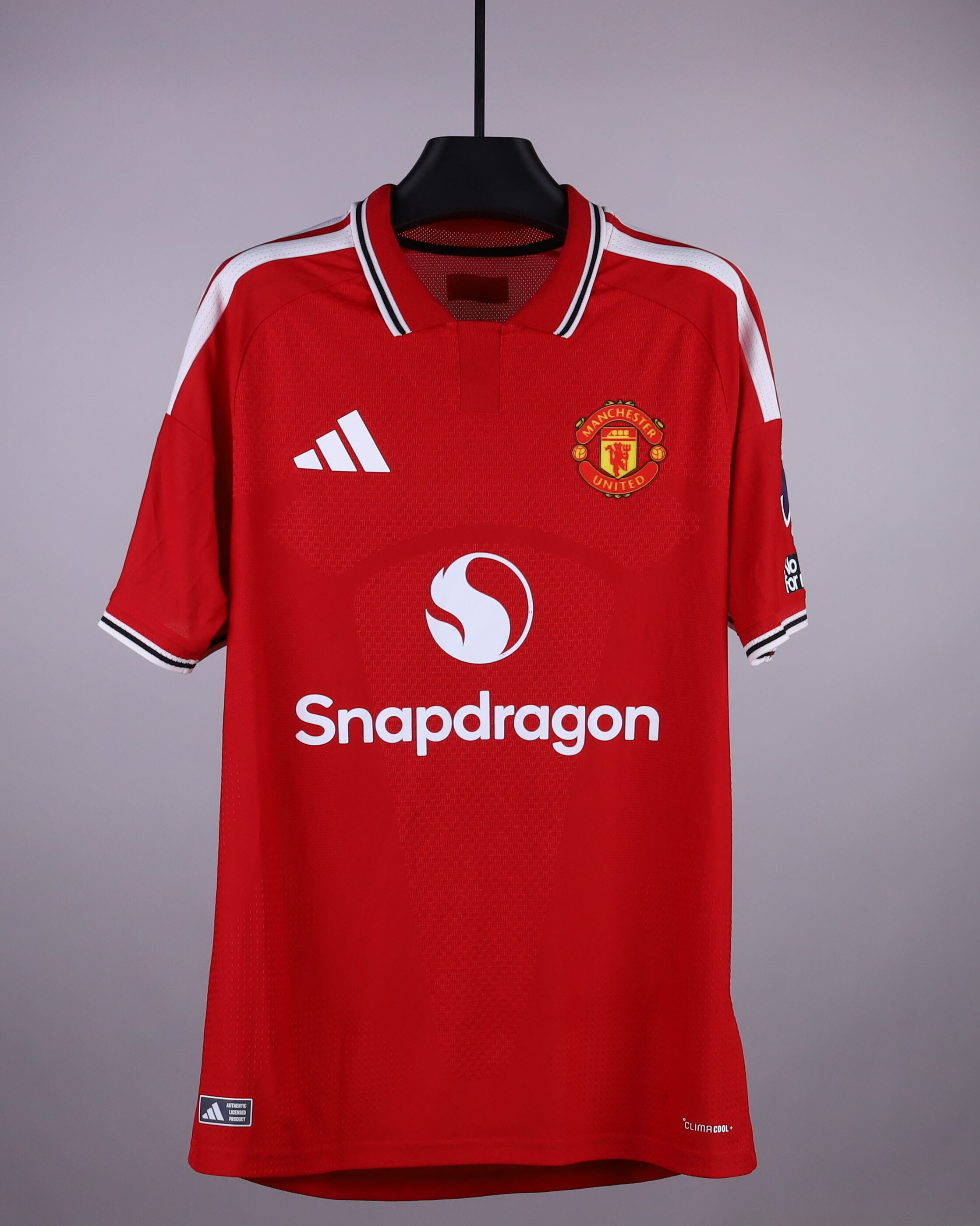 Official Manchester United Football Match-Worn Shirts Auctions