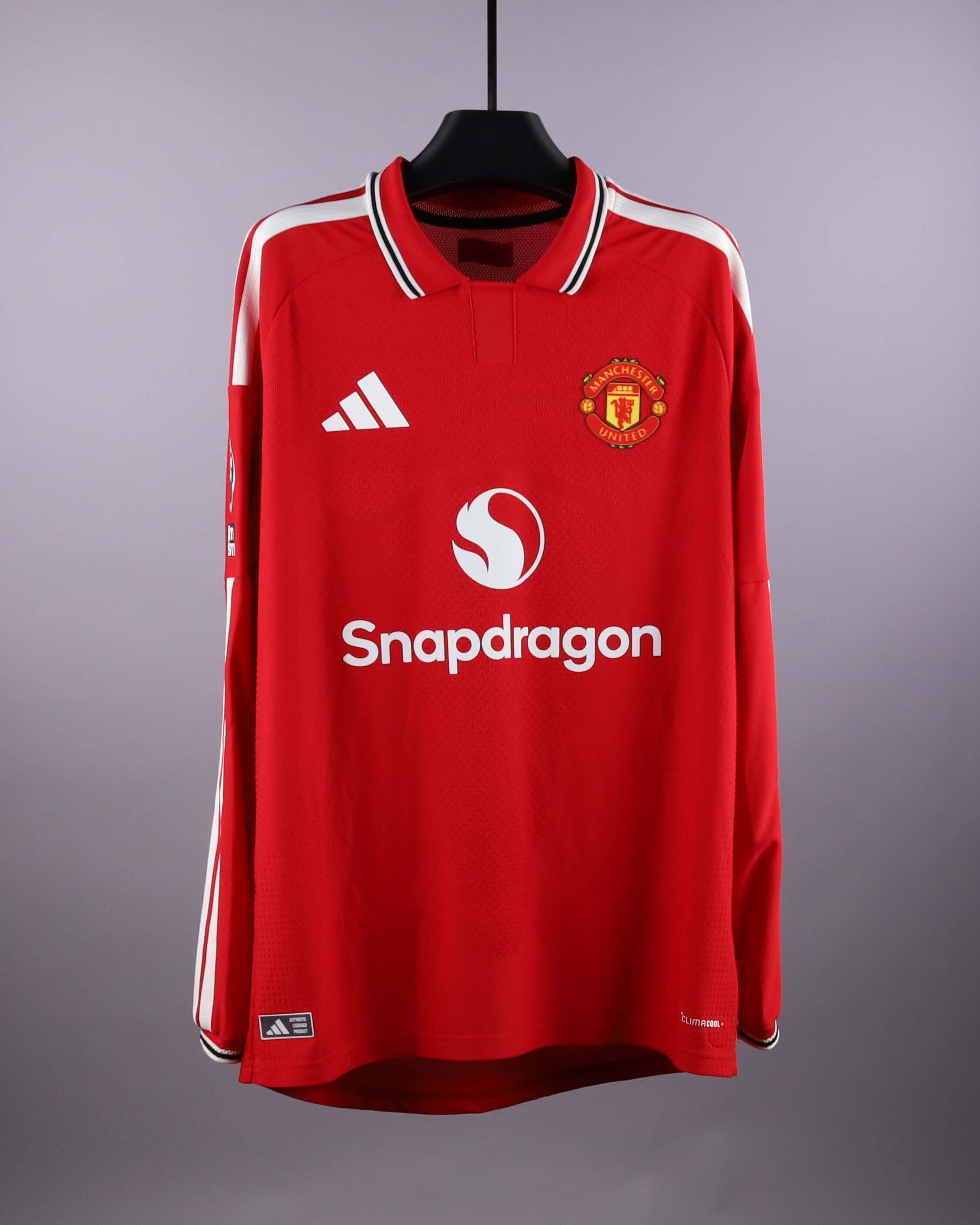 Official Manchester United Football Match-Worn Shirts Auctions