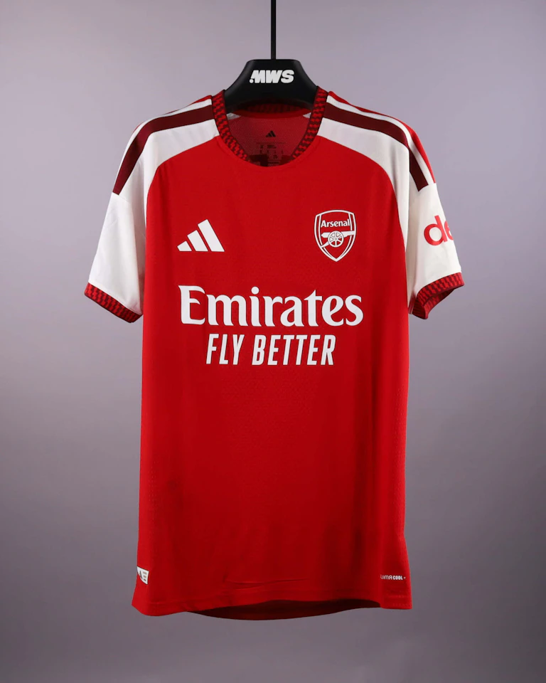 Riccardo Calafiori Arsenal shirt