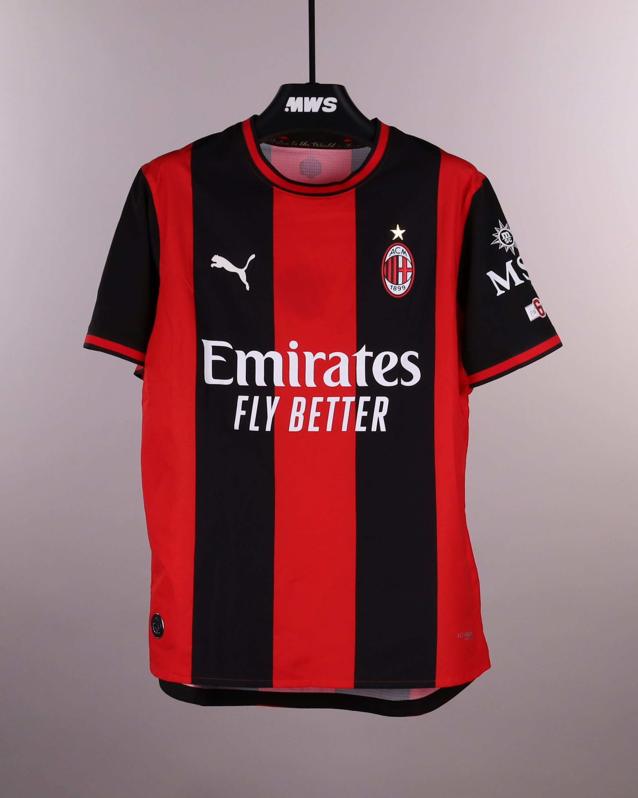Luka Modrić AC Milan shirt