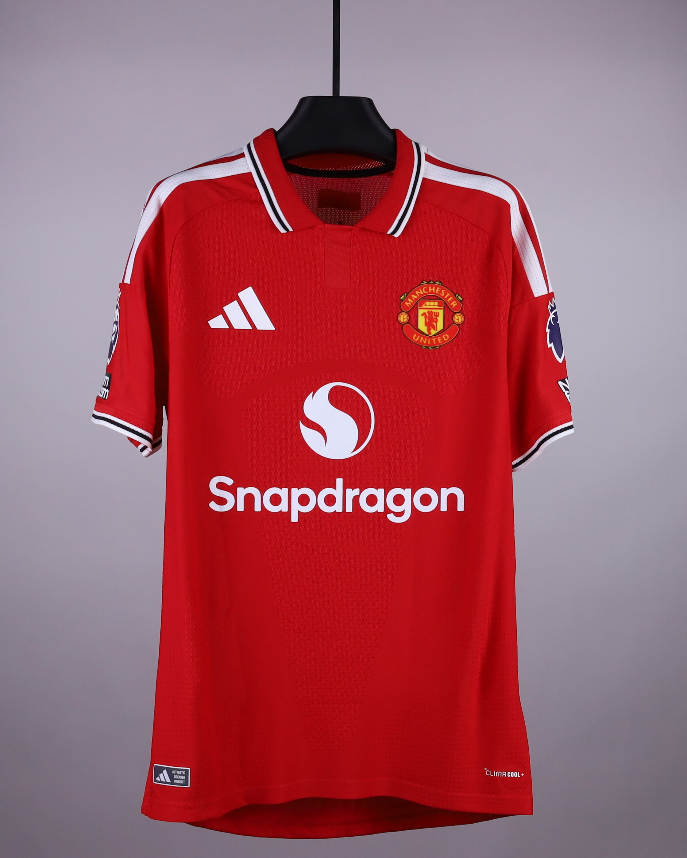 Official Manchester United Football Match-Worn Shirts Auctions