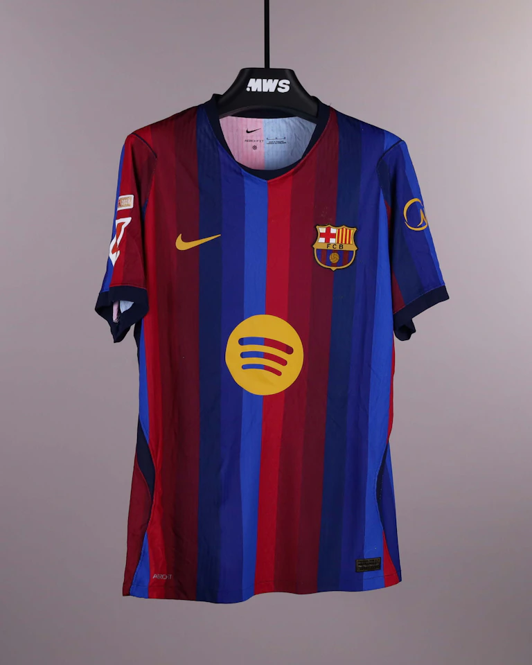 Lamine Yamal  FC Barcelona shirt