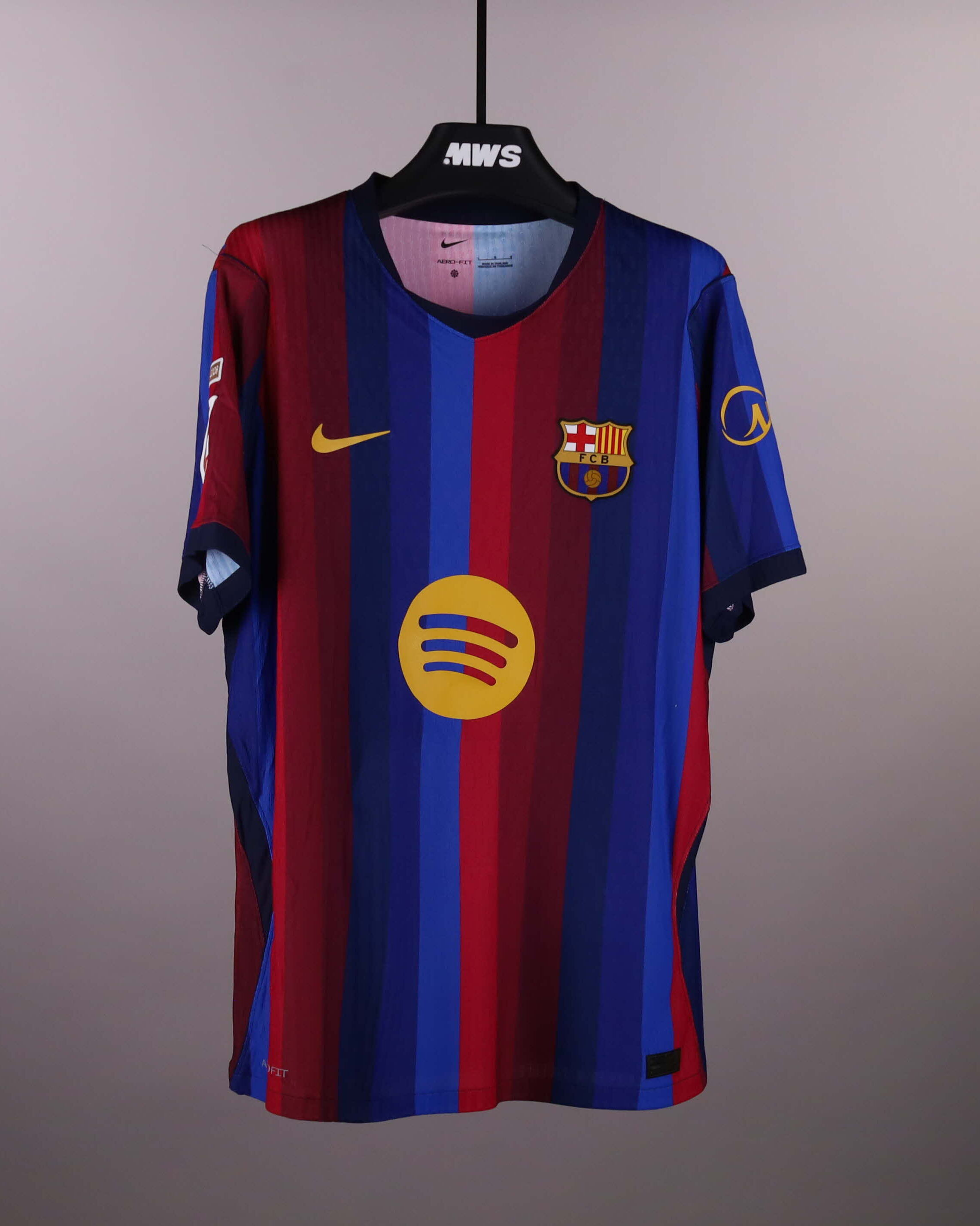 Jules Koundé FC Barcelona shirt