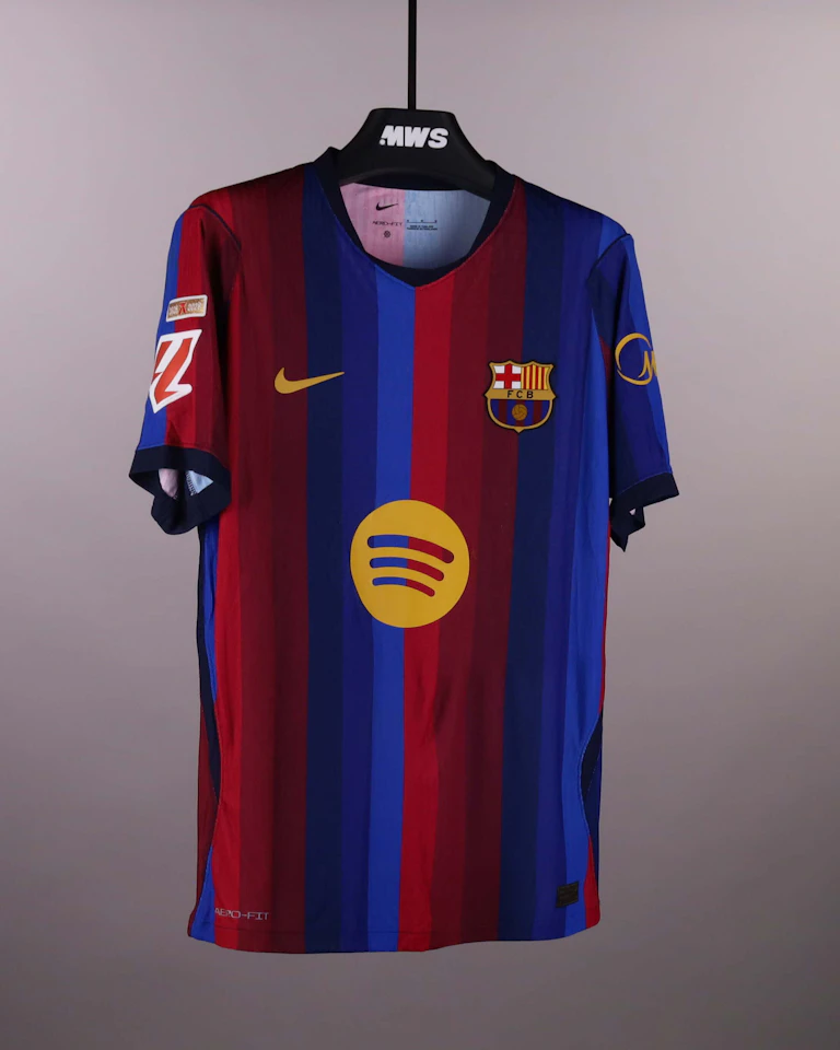 Anthony Gordon FC Barcelona shirt