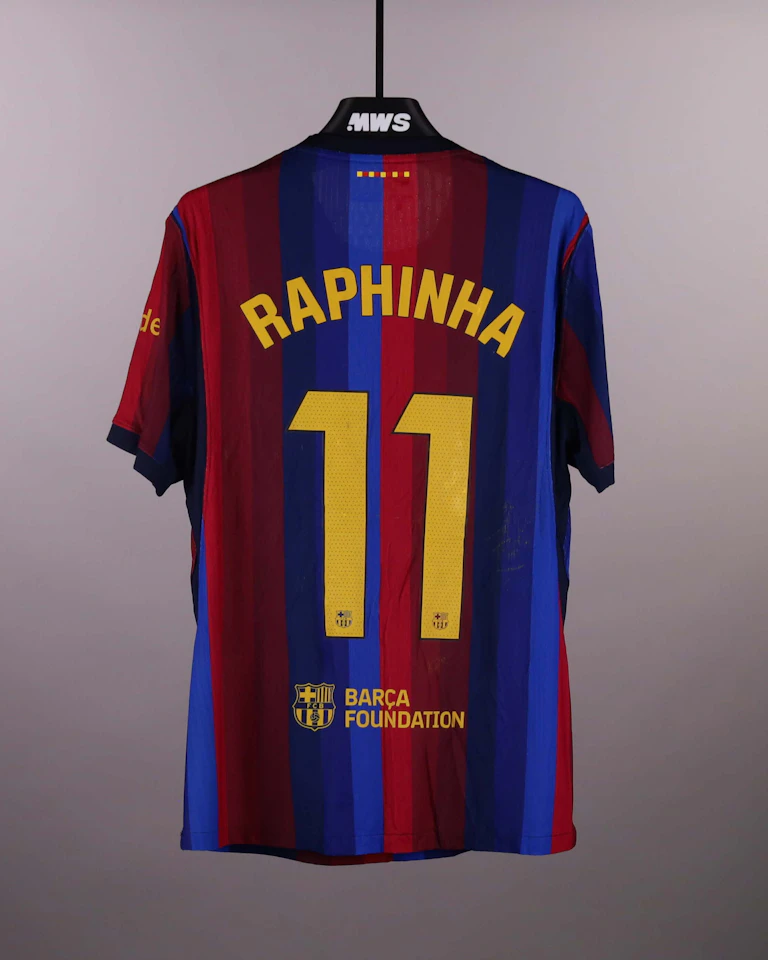 Raphinha FC Barcelona shirt