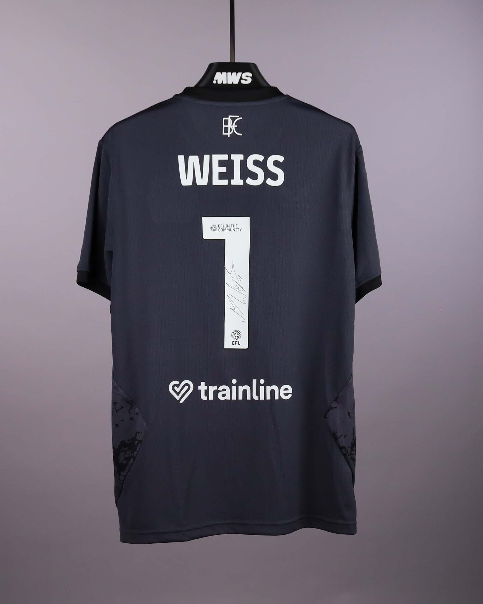Max Weiß Burnley jersey