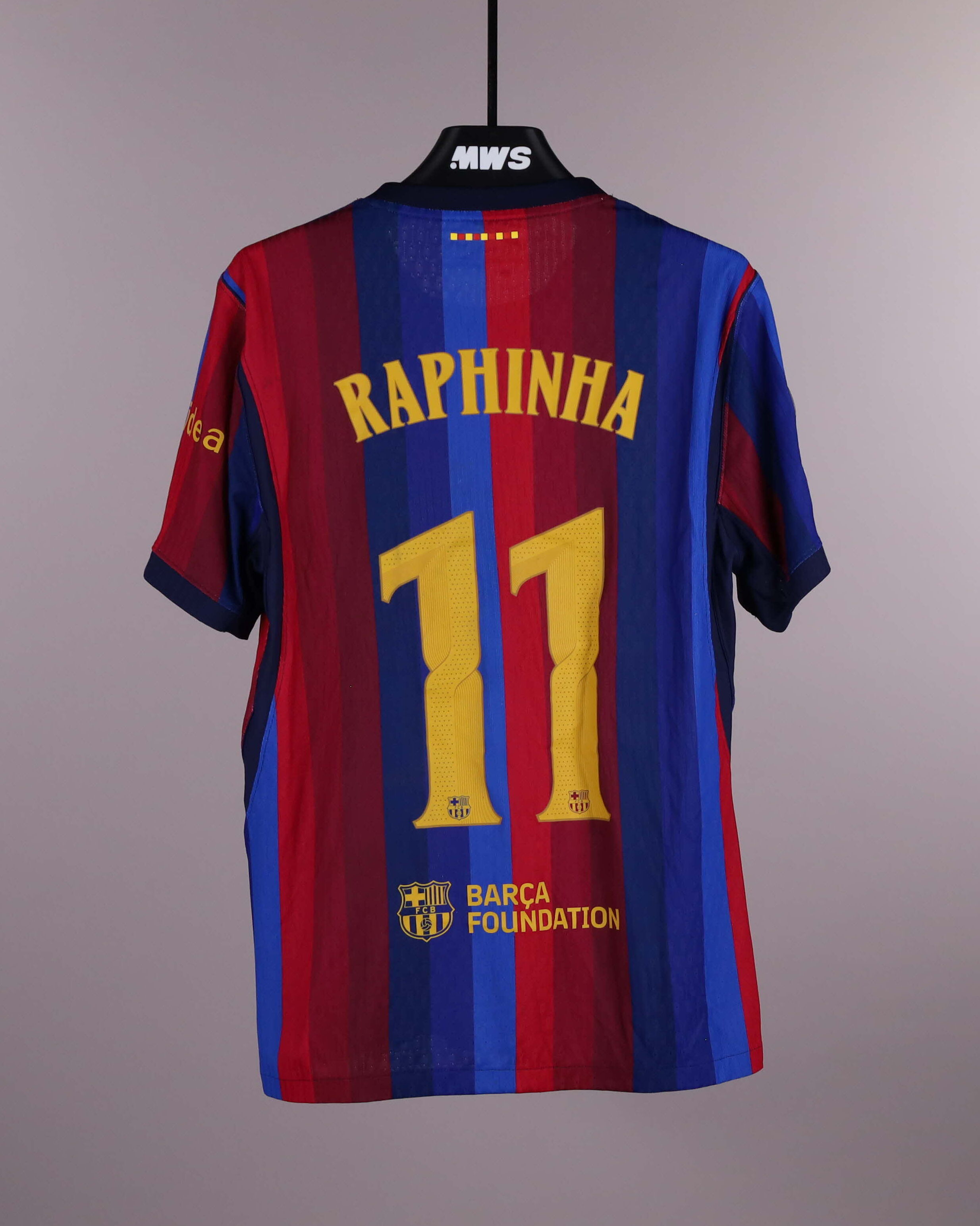 Raphinha FC Barcelona shirt
