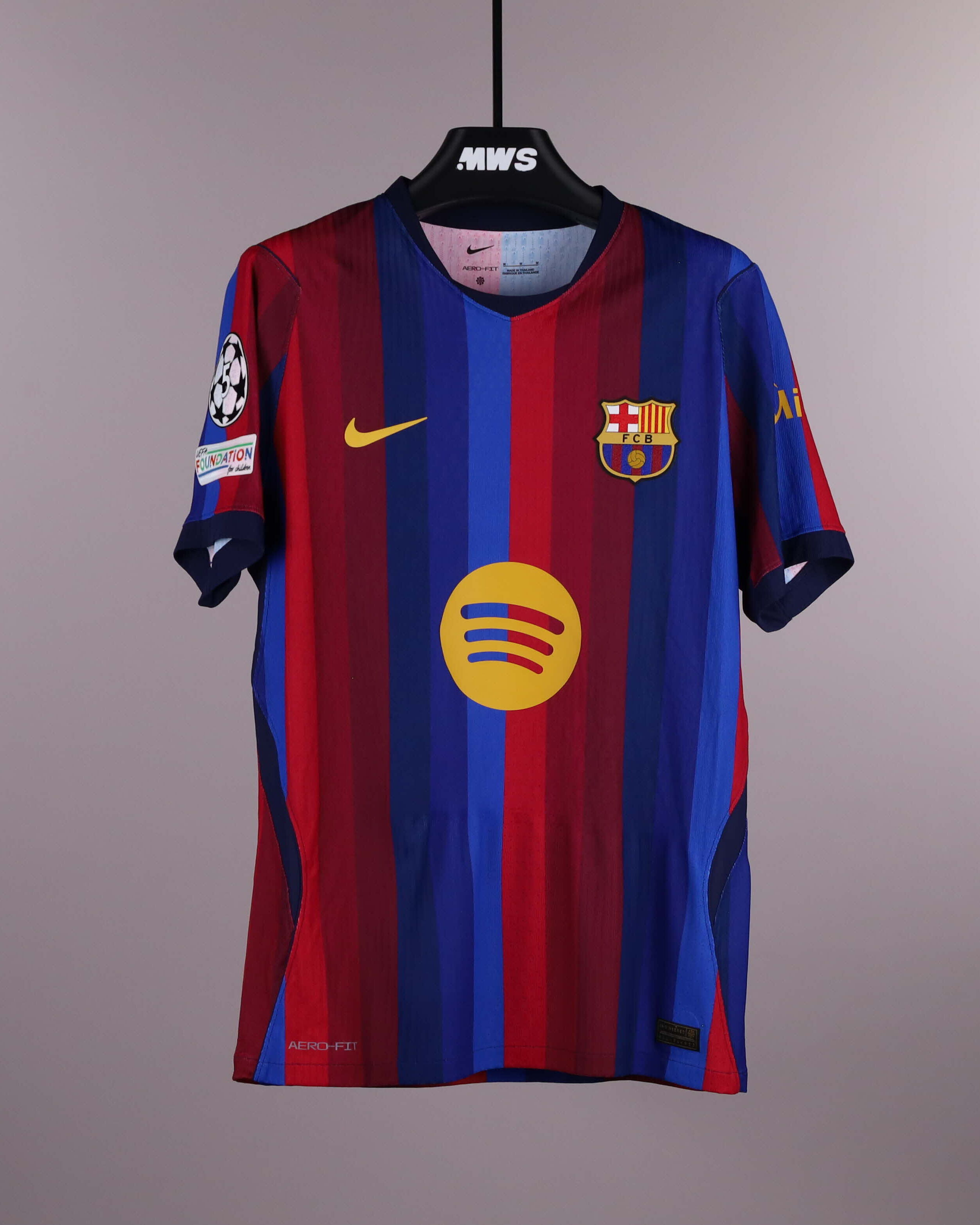 Lamine Yamal  FC Barcelona shirt