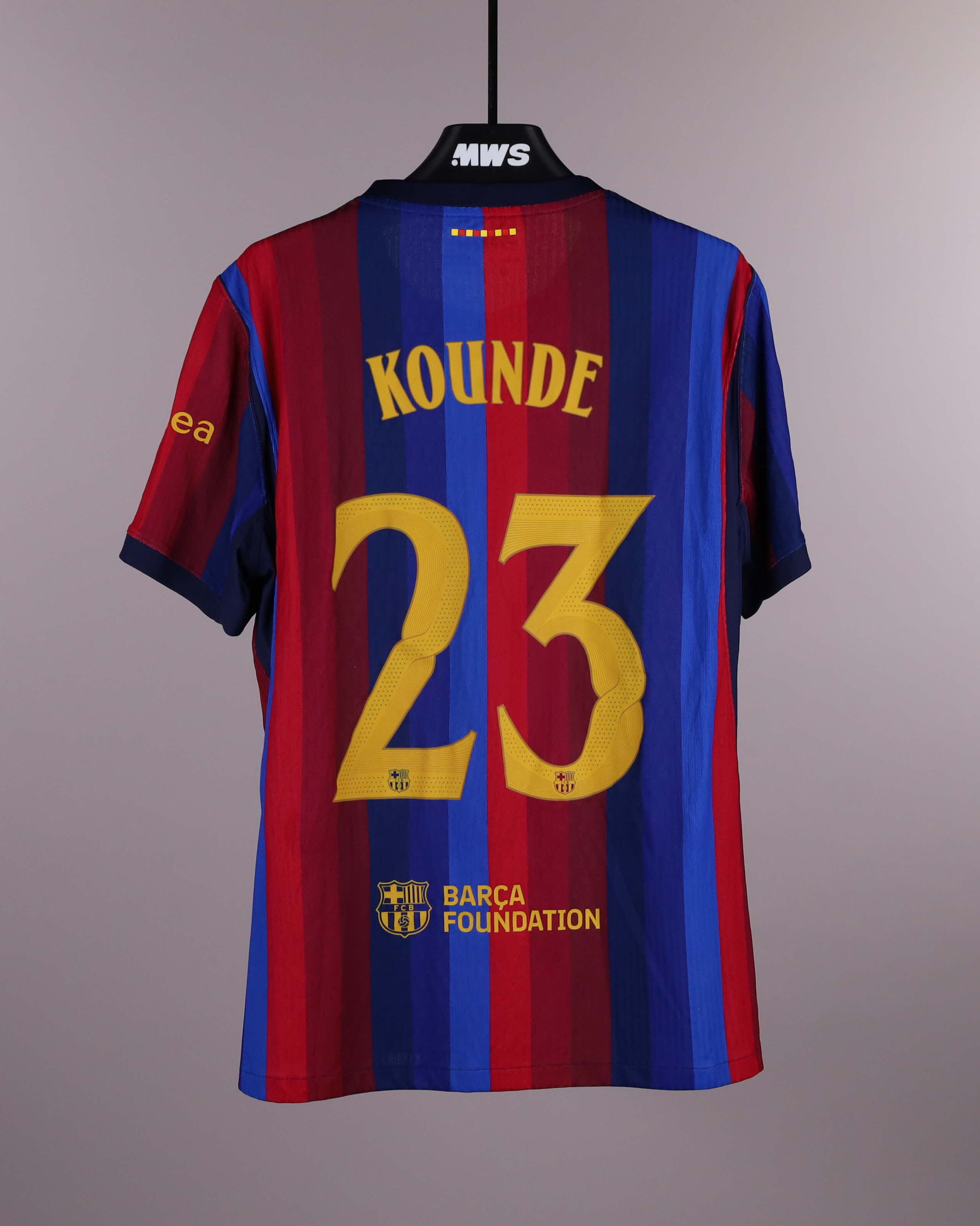Jules Koundé FC Barcelona shirt