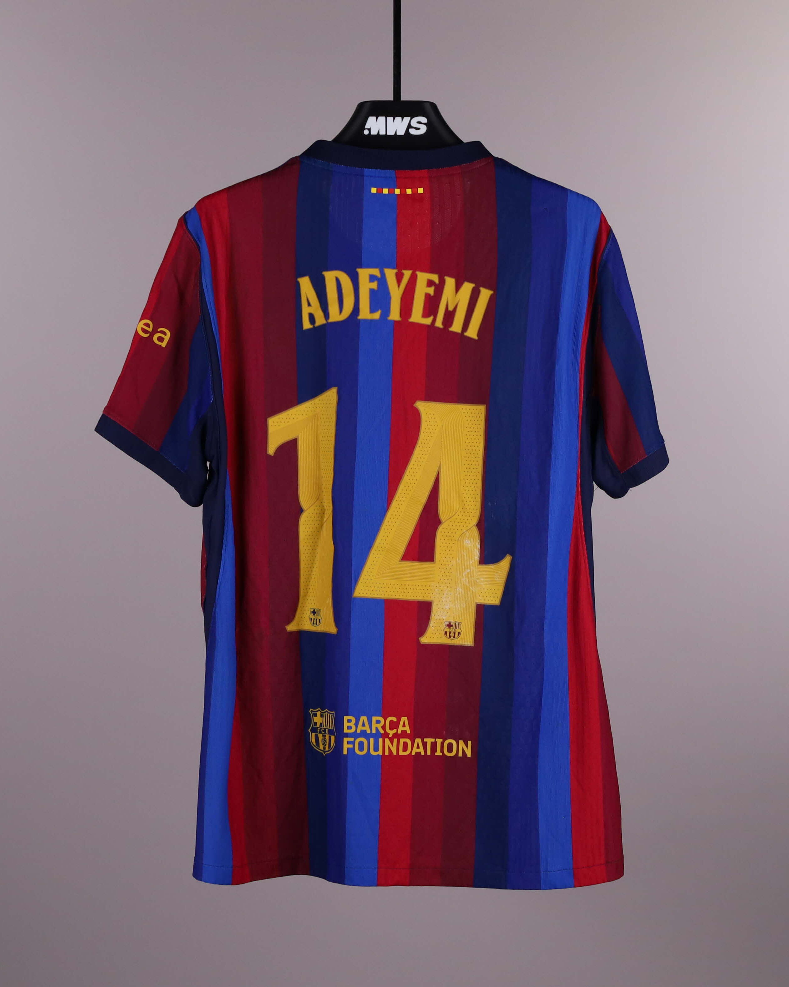 Karim Adeyemi FC Barcelona shirt