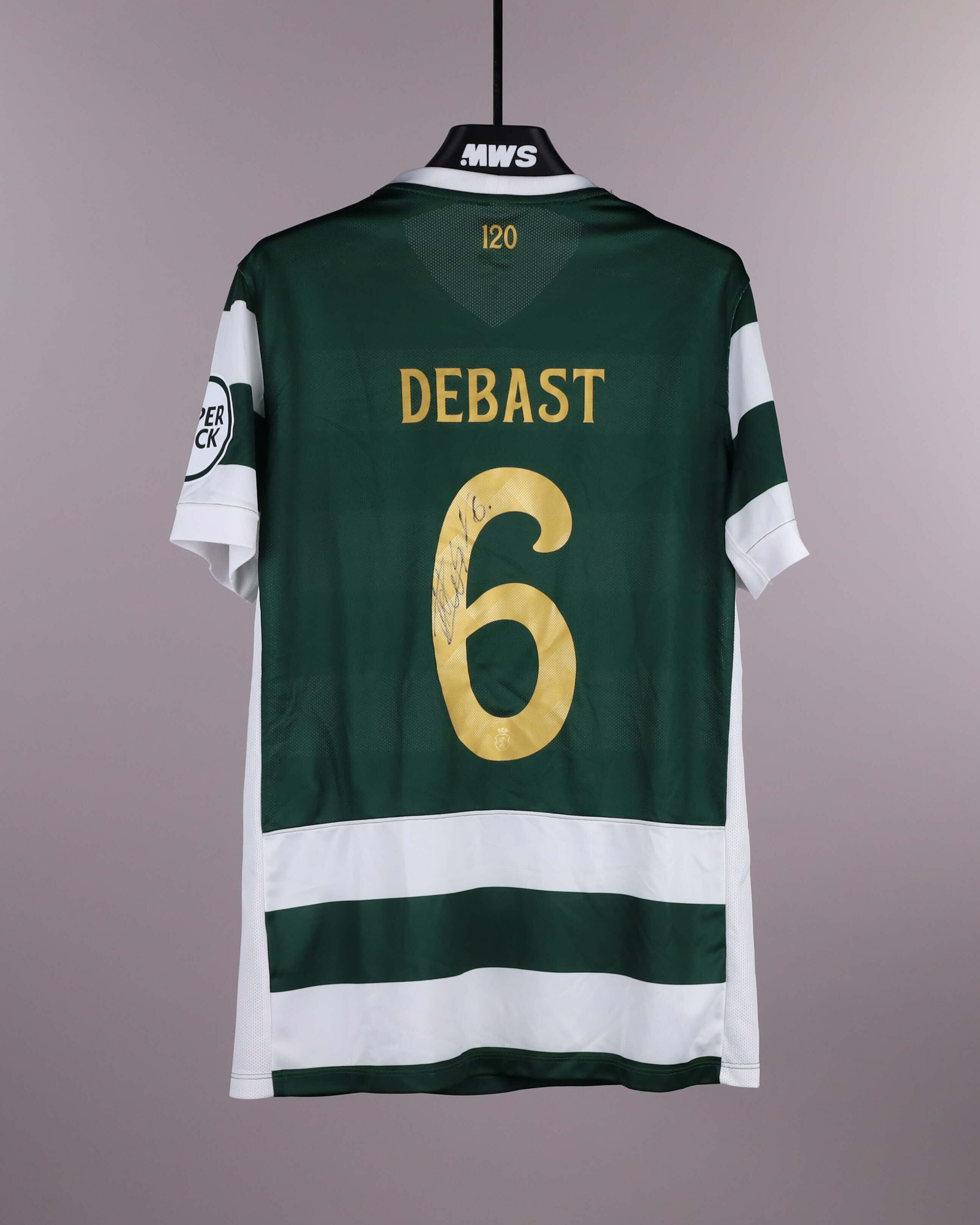 Zeno Debast Sporting CP shirt