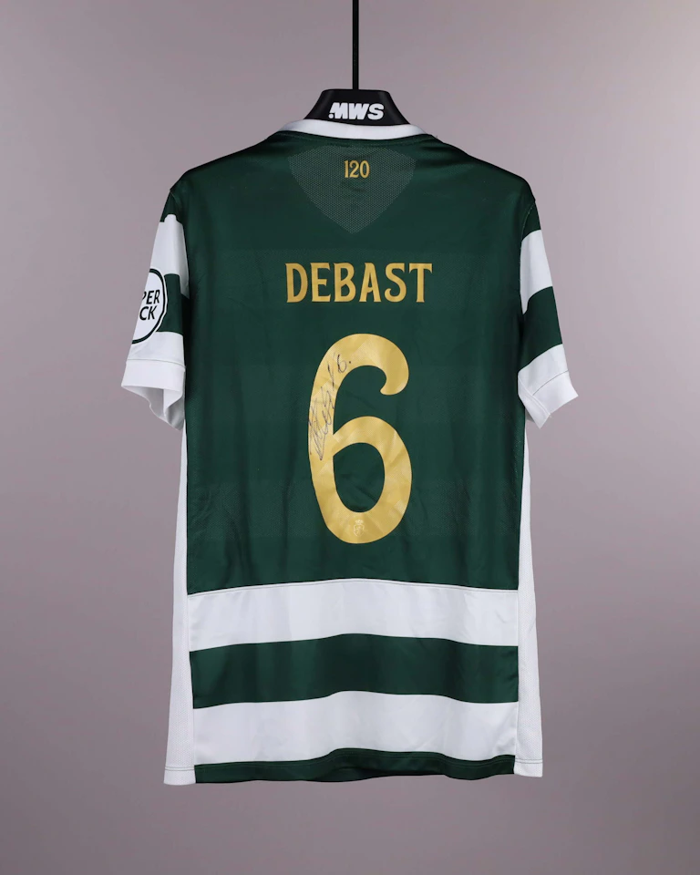 Zeno Debast Sporting CP shirt