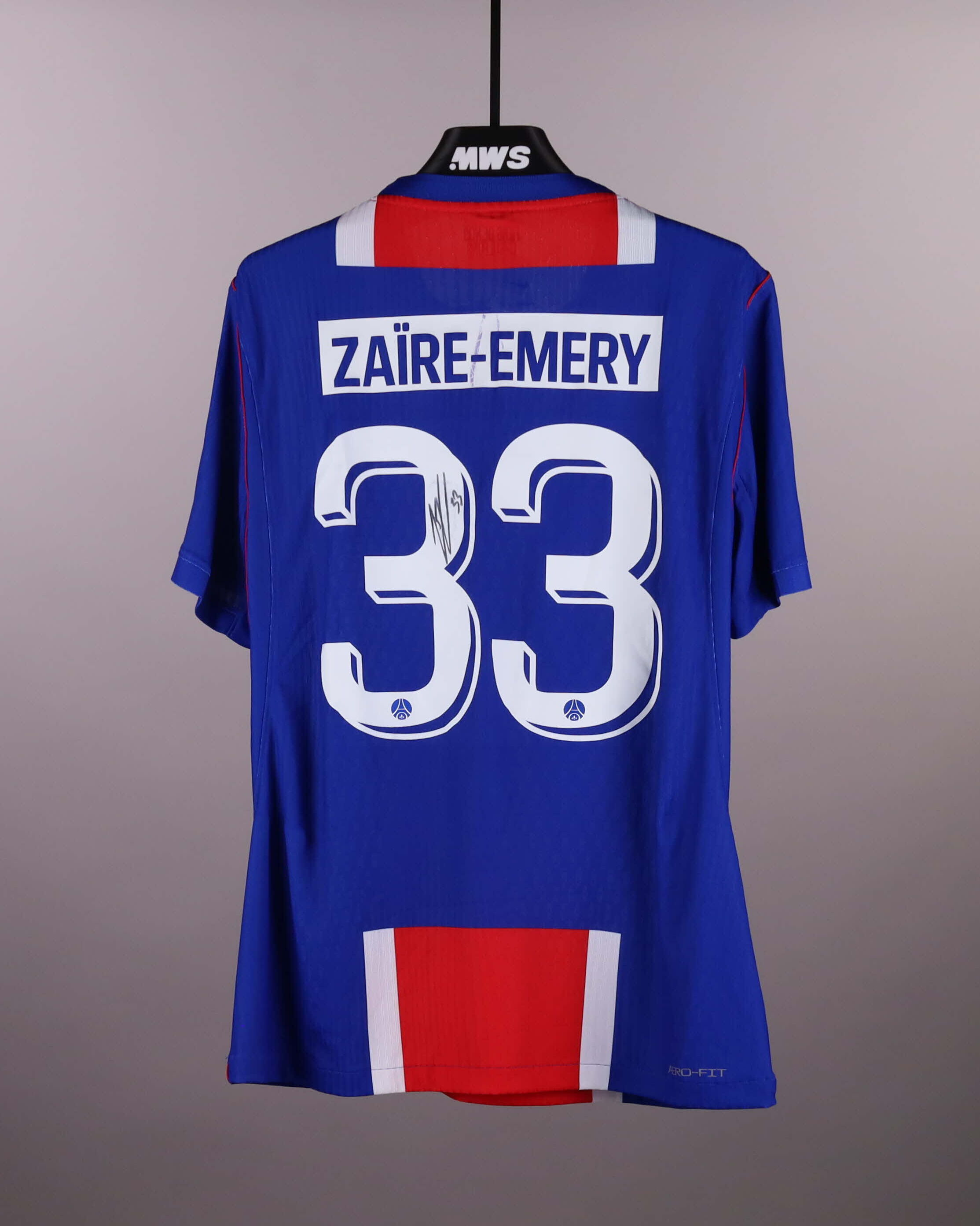 Warren Zaïre-Emery Paris Saint-Germain shirt