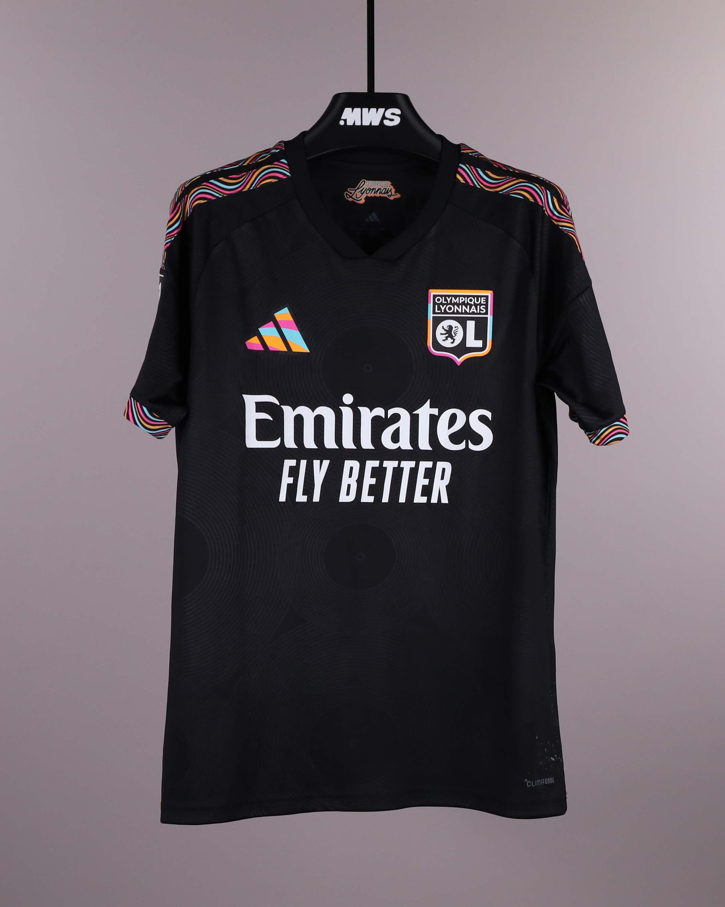 Corentin Tolisso Olympique Lyonnais shirt