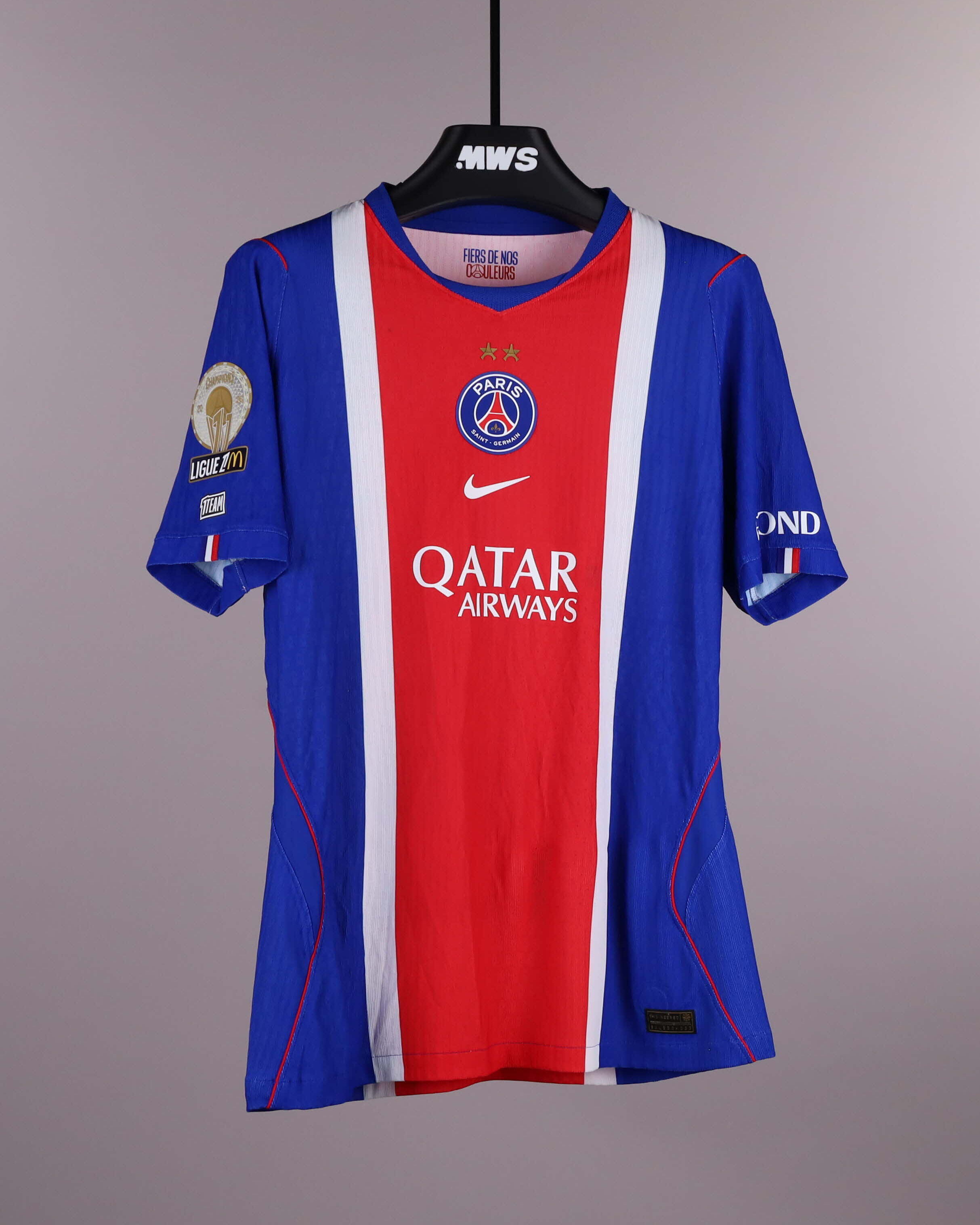 Vitinha Paris Saint-Germain shirt
