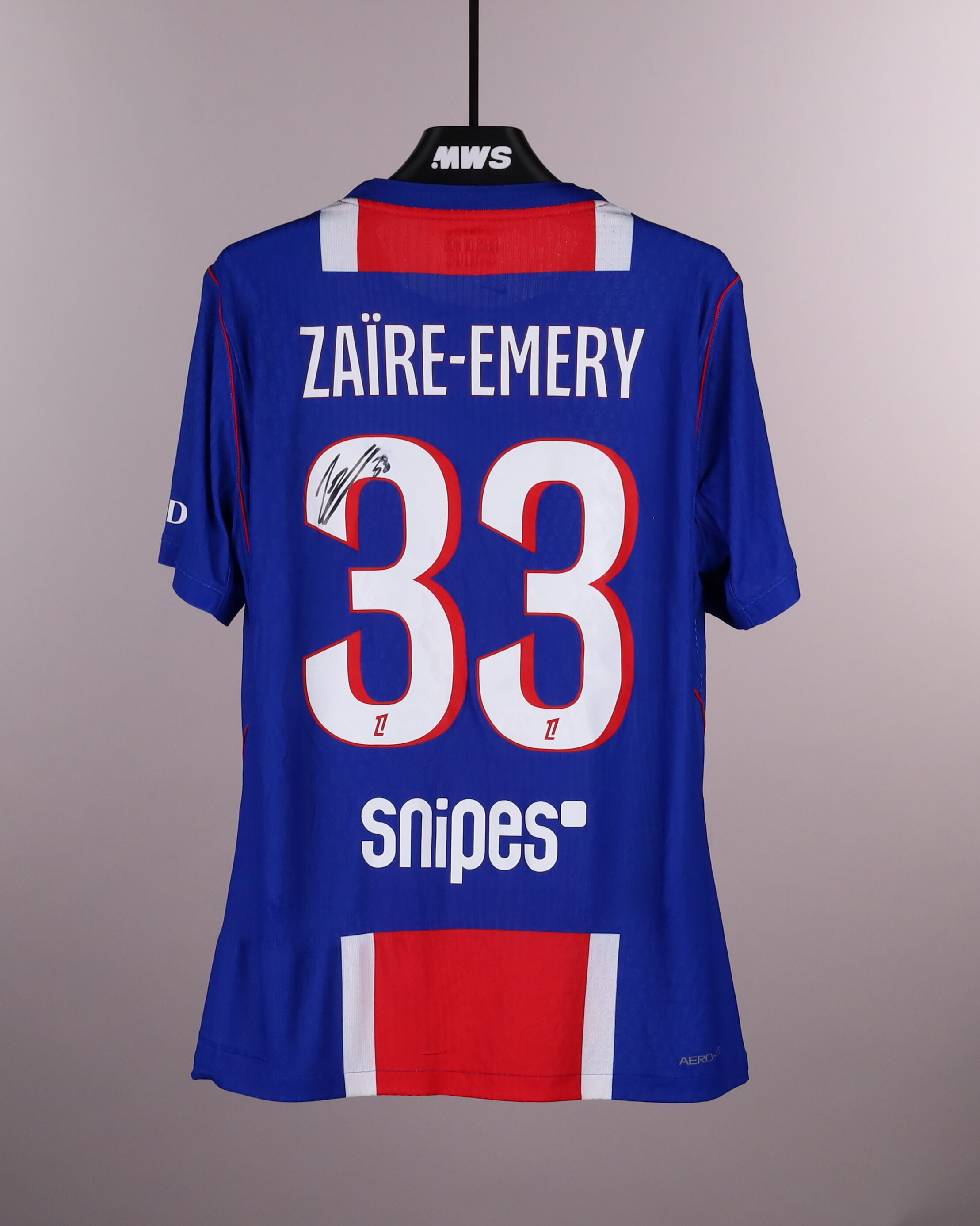 Warren Zaïre-Emery Paris Saint-Germain shirt