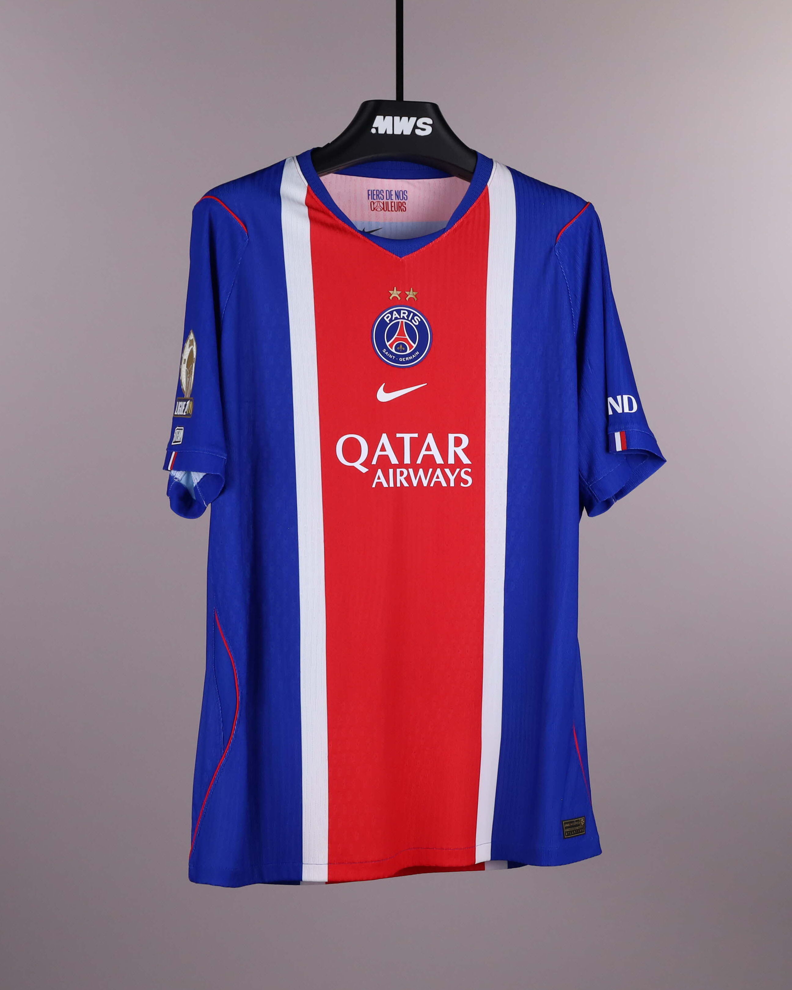 Lucas Hernández Paris Saint-Germain shirt