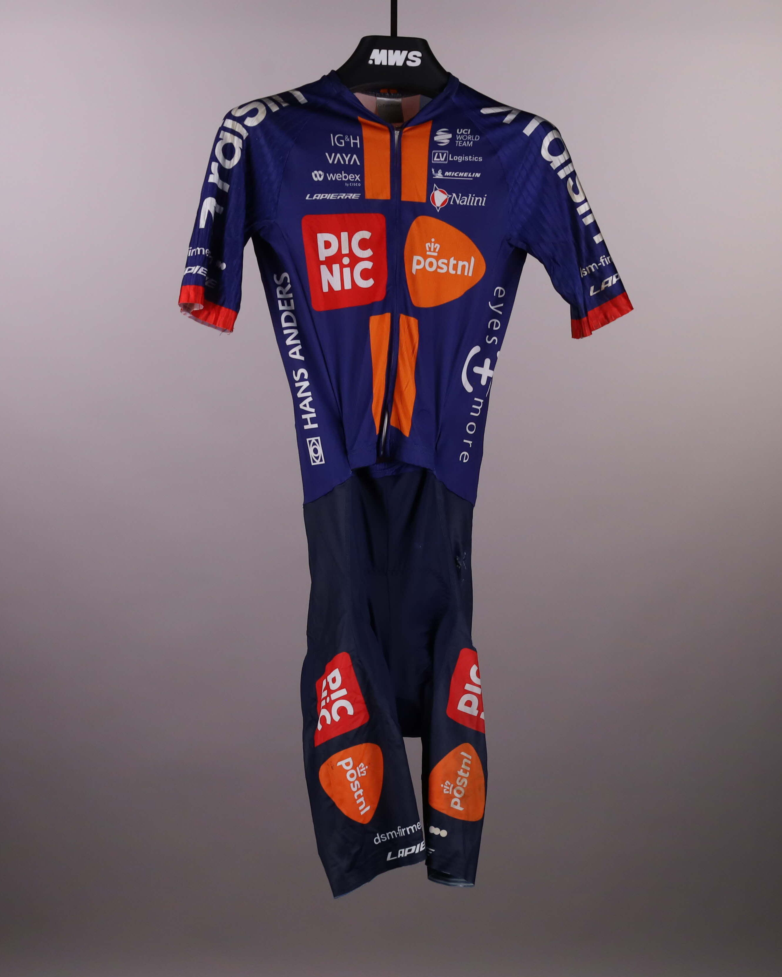 Oliver Peace | Stage 9
