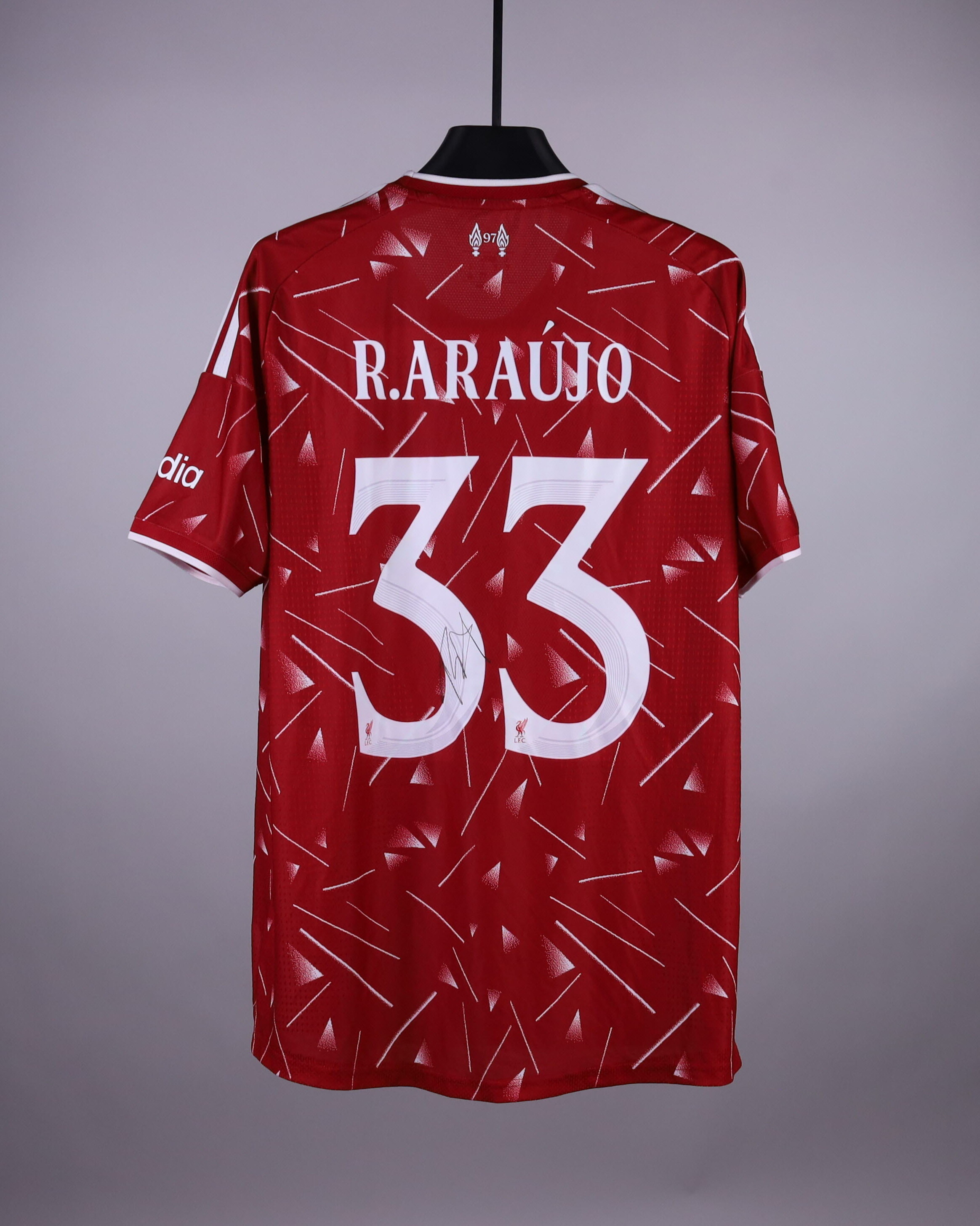 Camiseta Ronald Araújo Liverpool