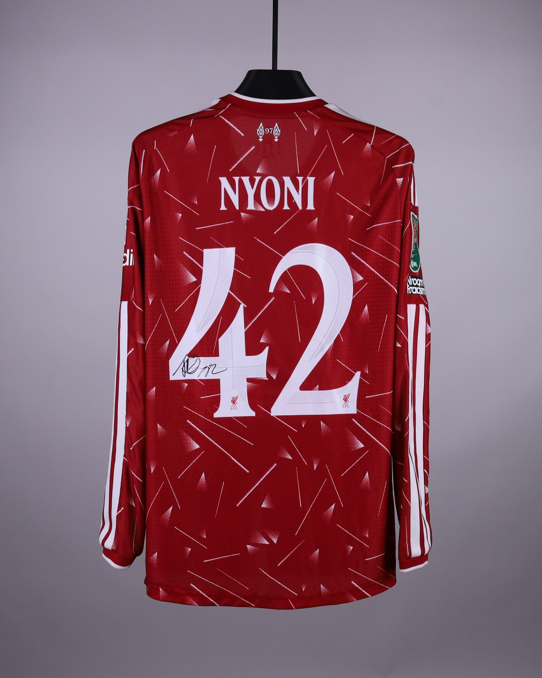 Camiseta Trey Nyoni Liverpool