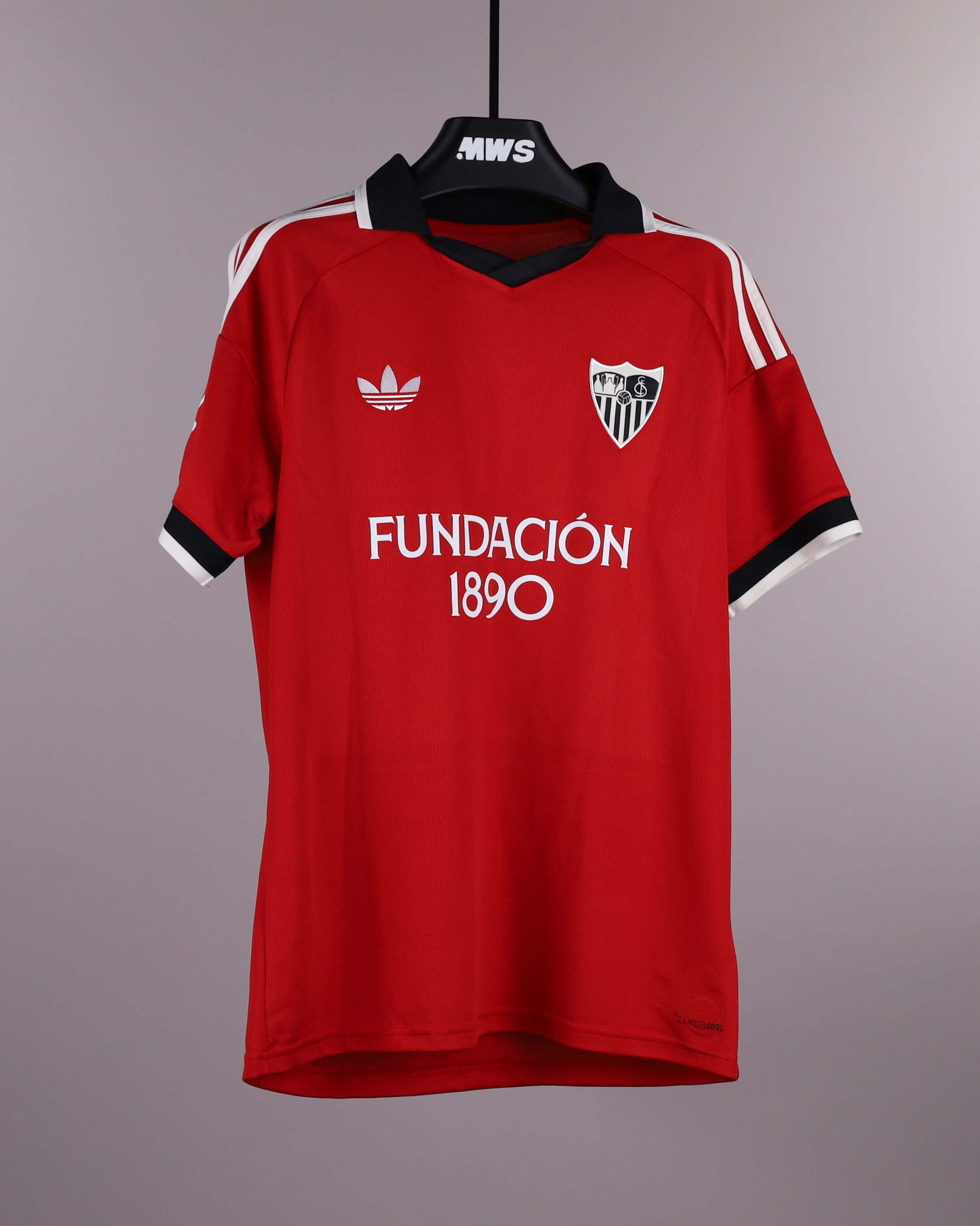Iker Ortín Sevilla FC camisa.