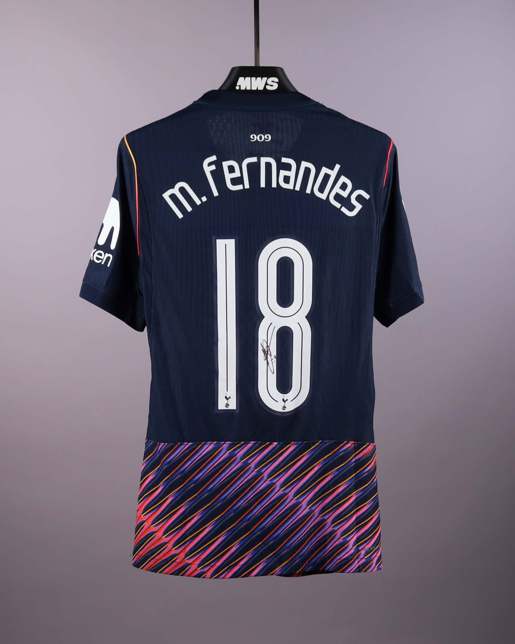 トッテナム・ホットスパーのユニフォーム 2026/27 | MatchWornShirt