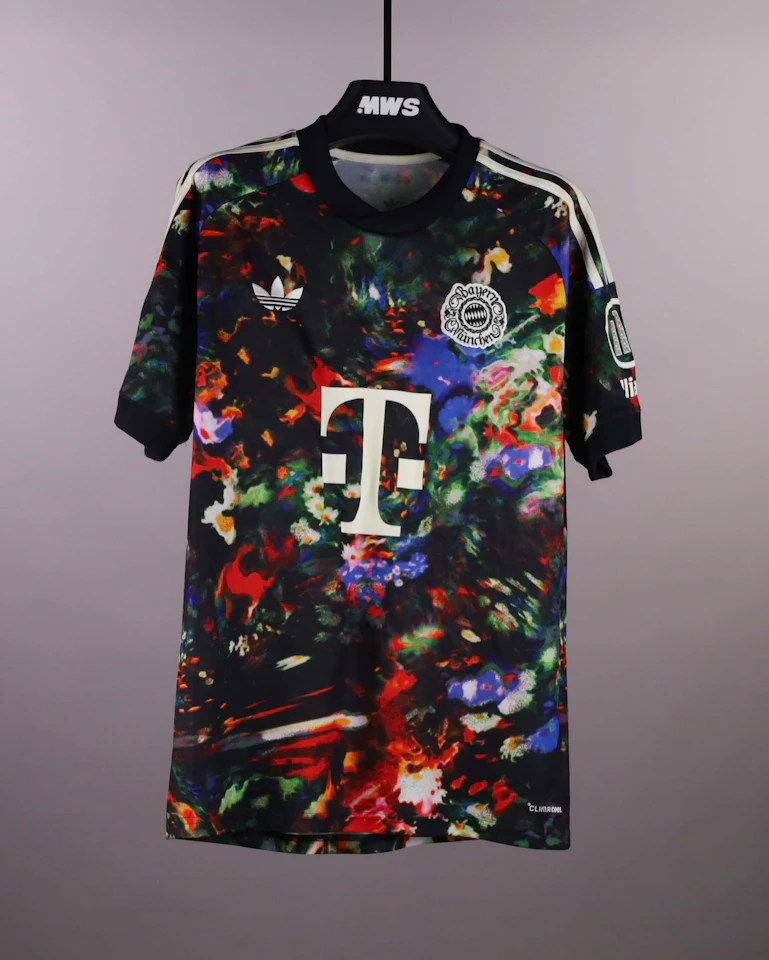 Jonathan Tah FC Bayern München shirt