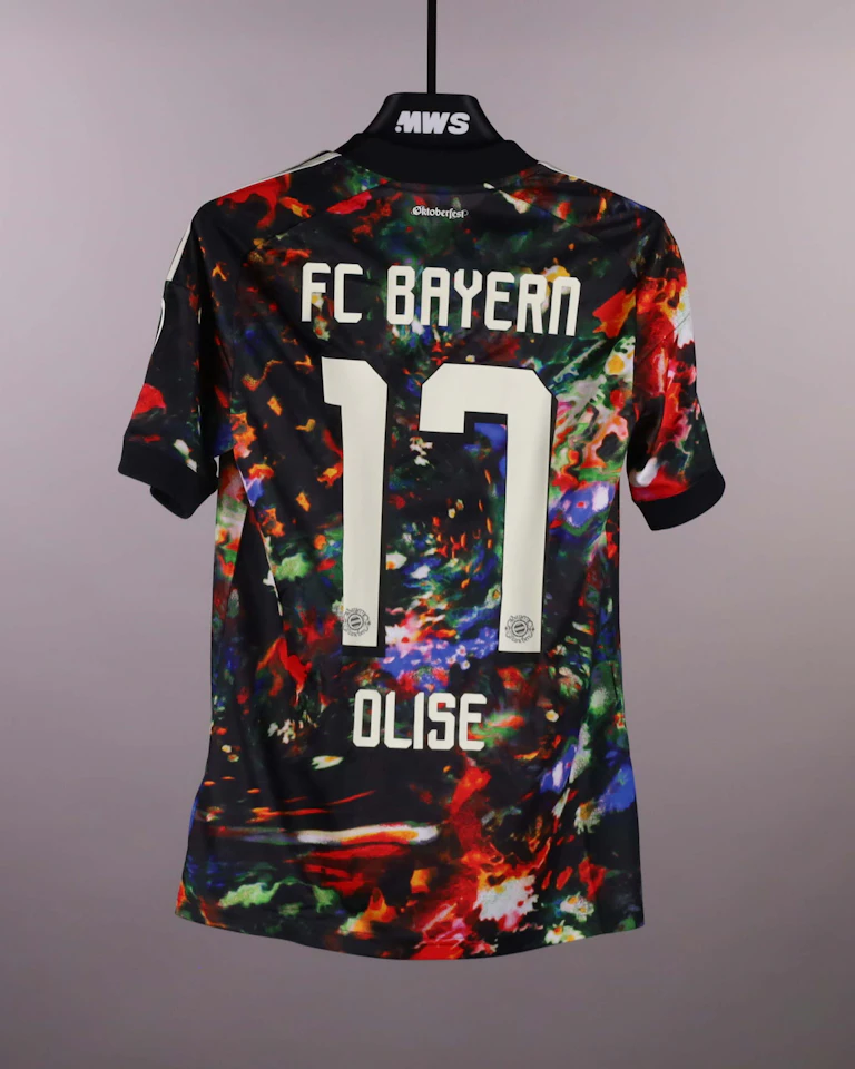 Michael Olise FC Bayern München shirt