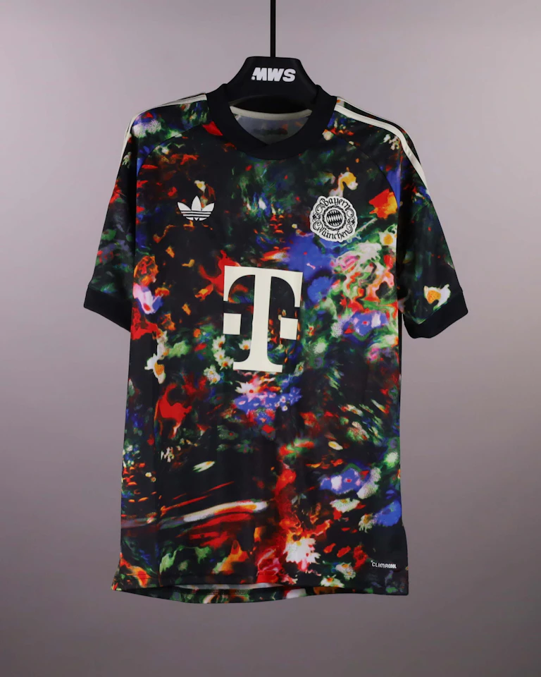 Min-jae Kim 김민재 FC Bayern München shirt