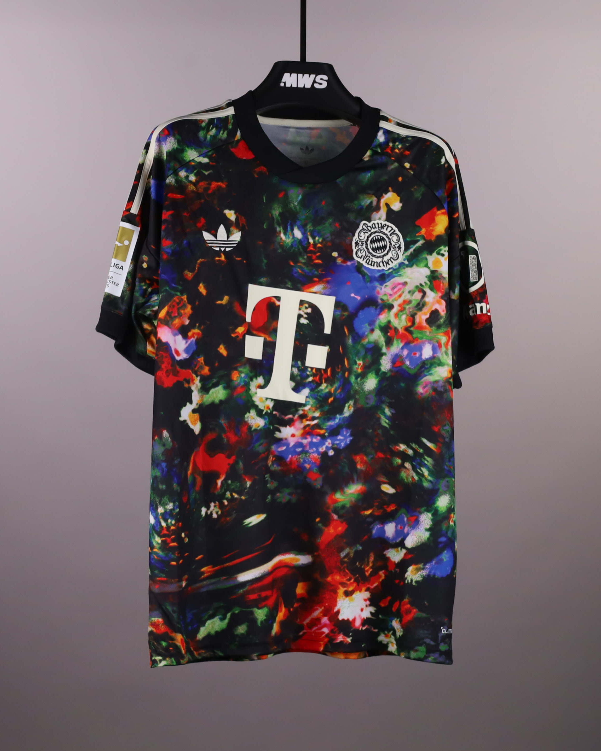 Ismael Saibari FC Bayern München shirt