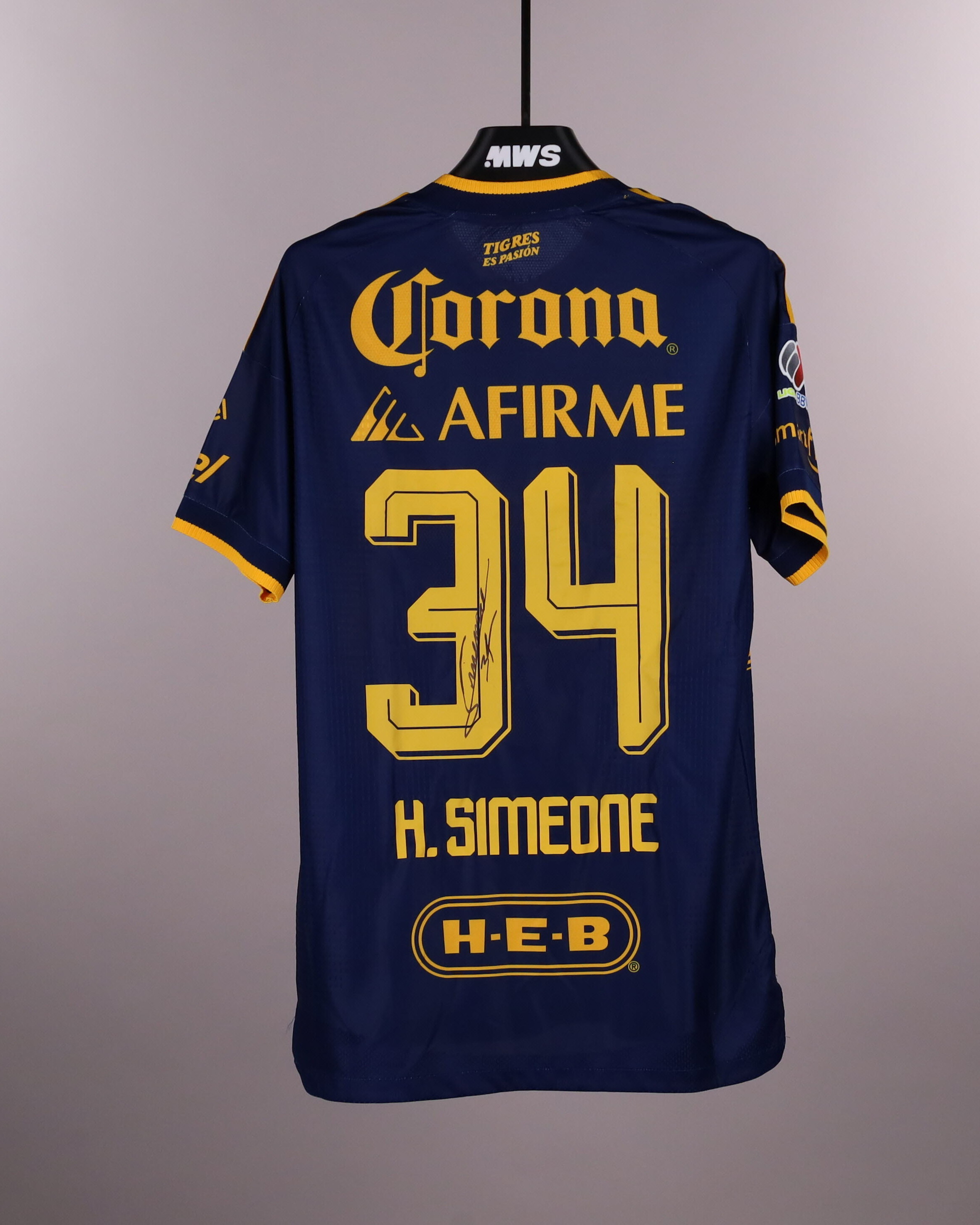Henrique Simeone Tigres UANL shirt