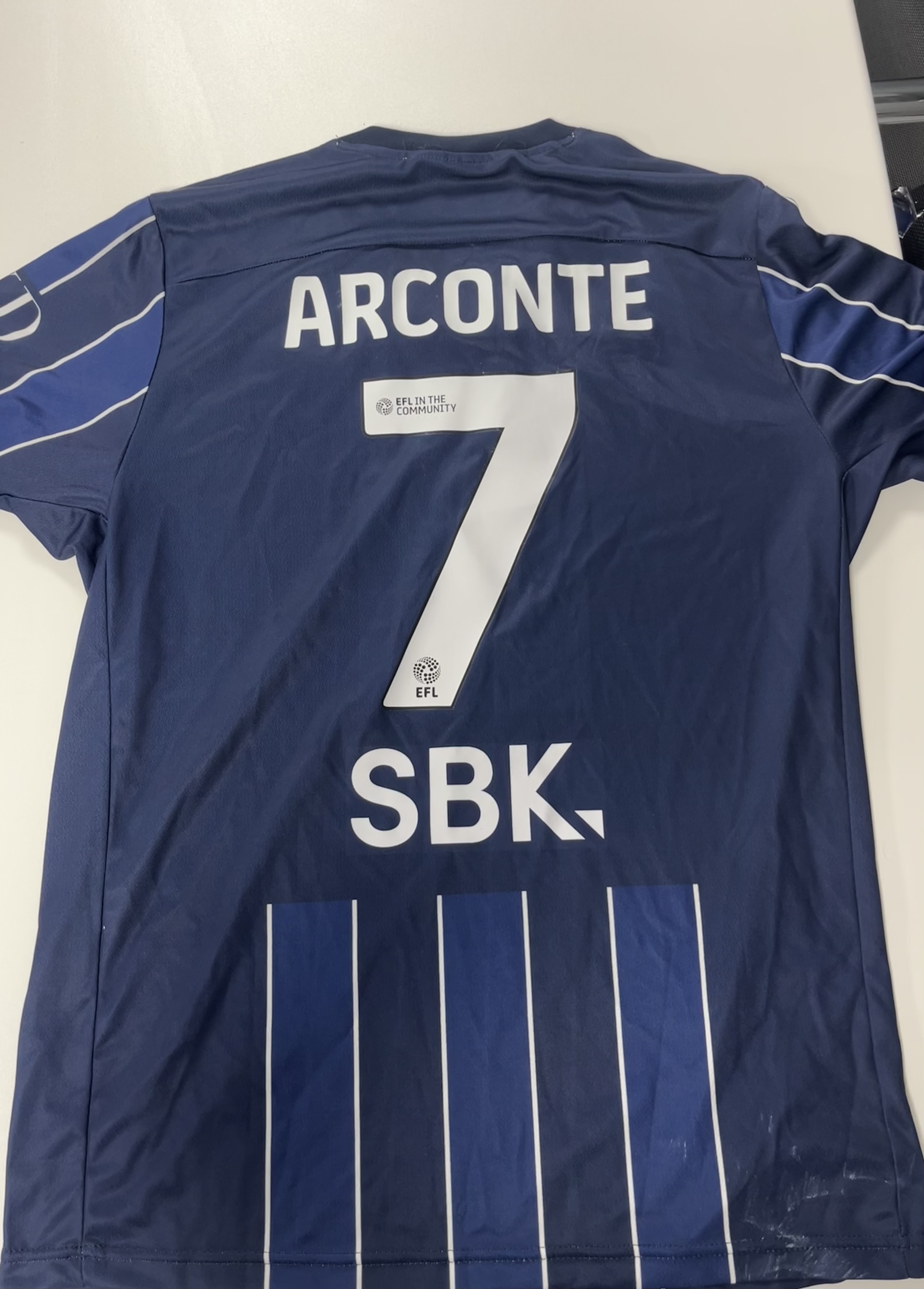 Taïryk Arconte Millwall shirt