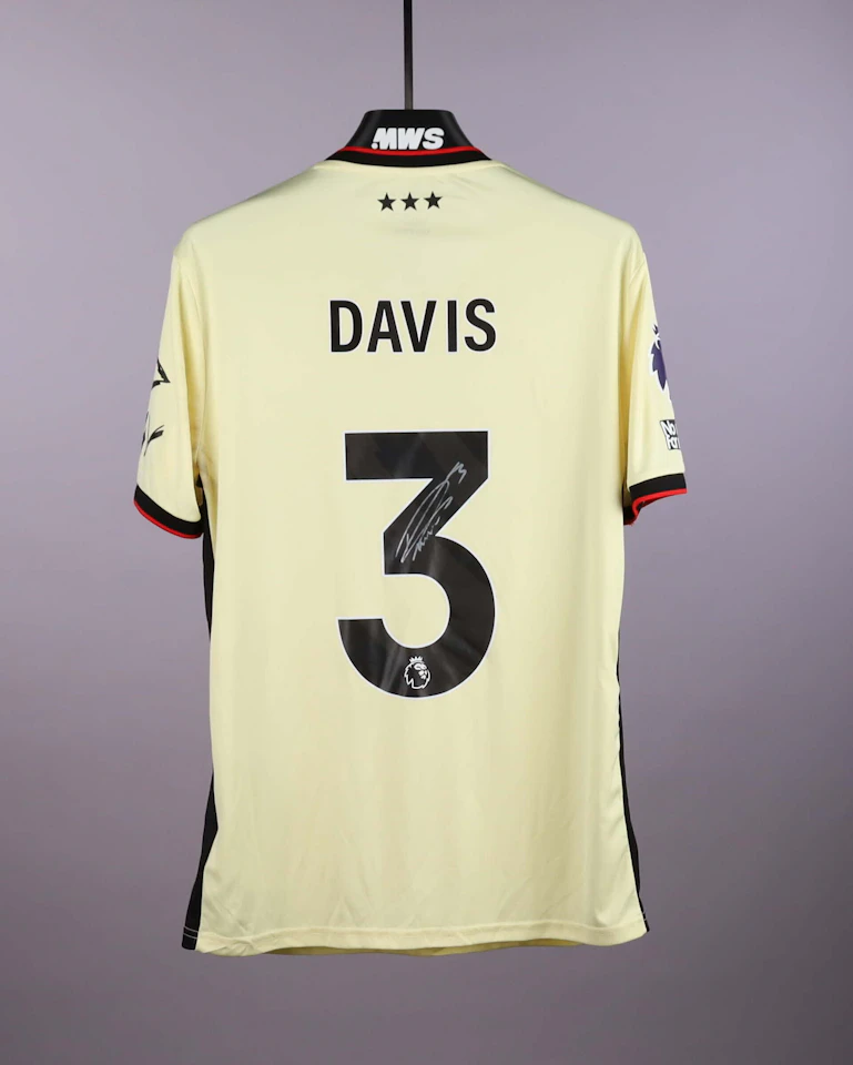 Leif Davis Ipswich Town shirt