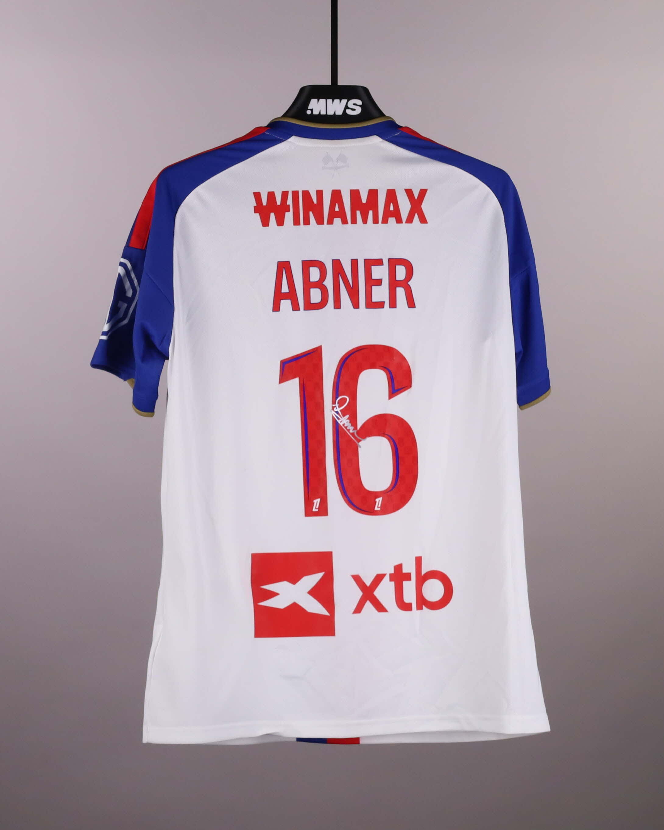 Abner Vinicius Olympique Lyonnais shirt