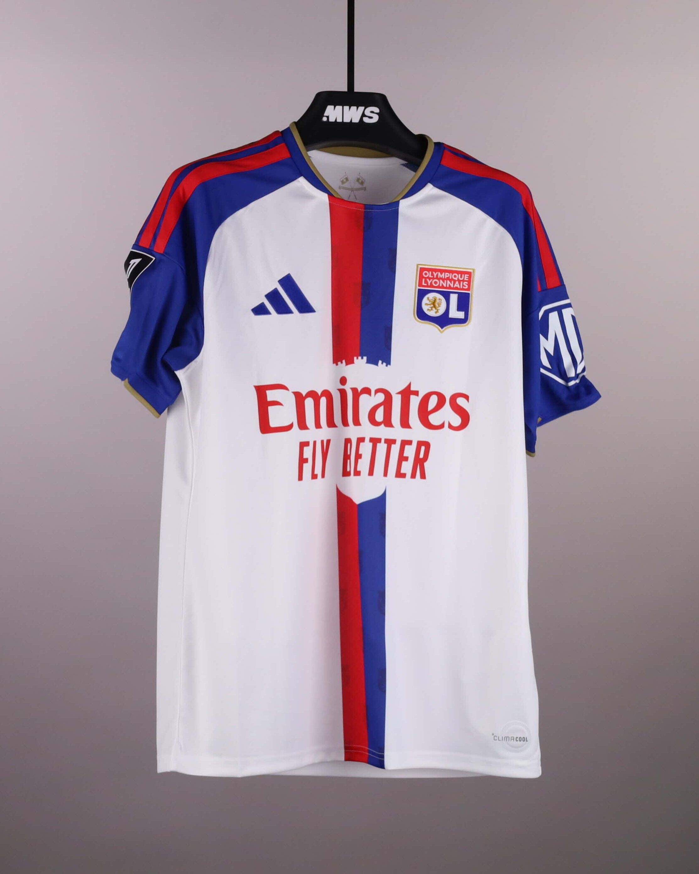 Clinton Mata Olympique Lyonnais shirt