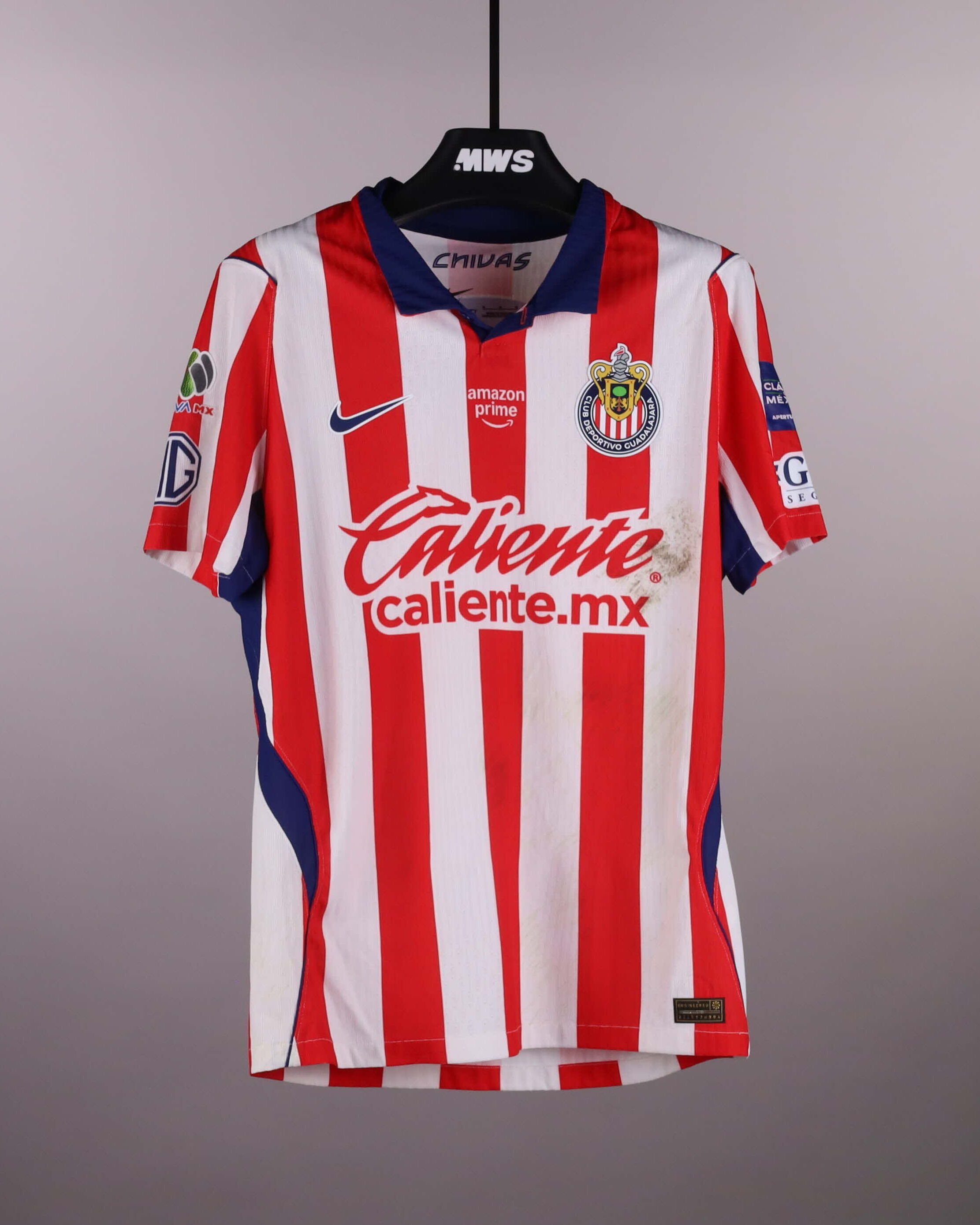 Omar Govea Chivas Guadalajara jersey
