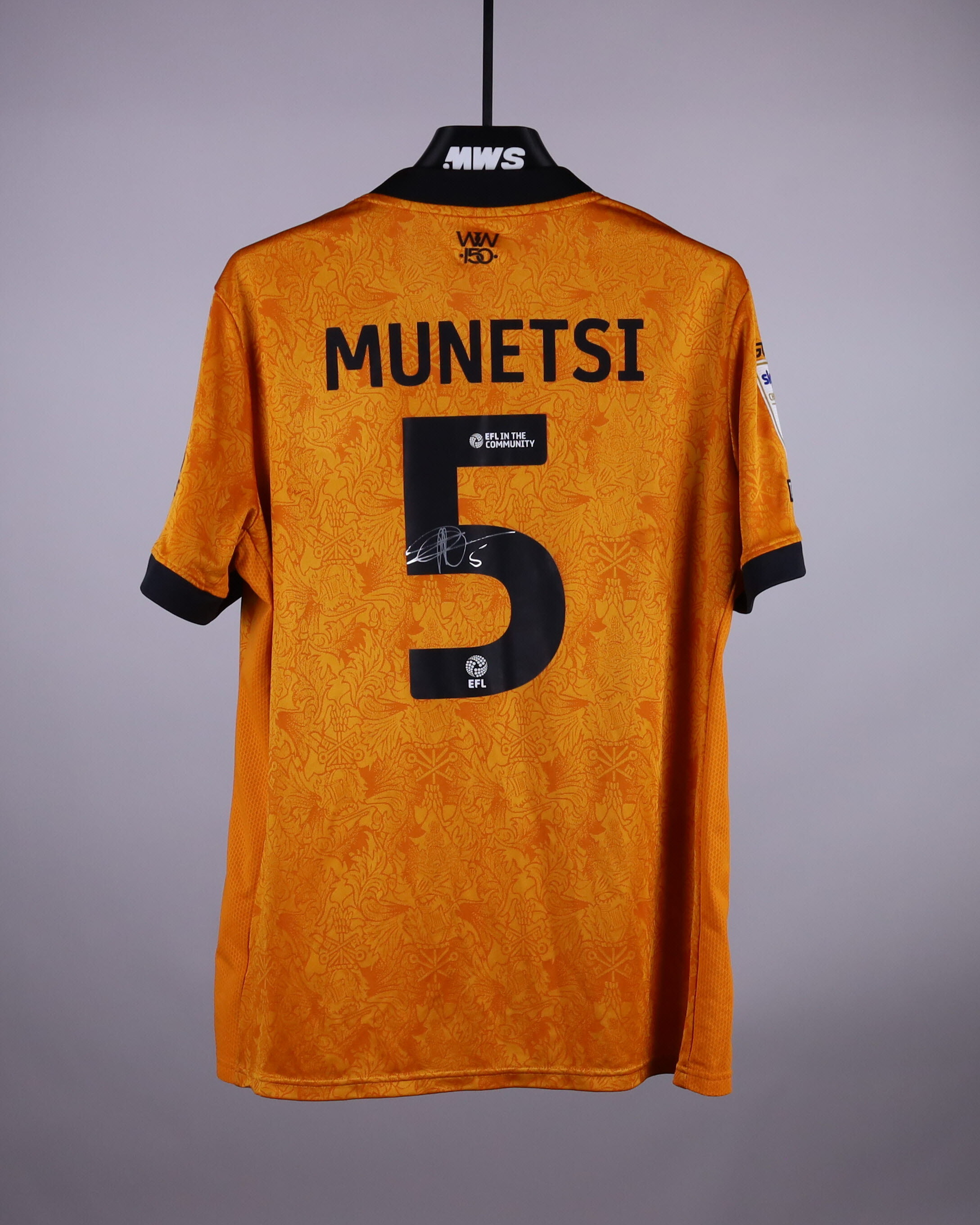 Marshall Munetsi Wolverhampton Wanderers shirt