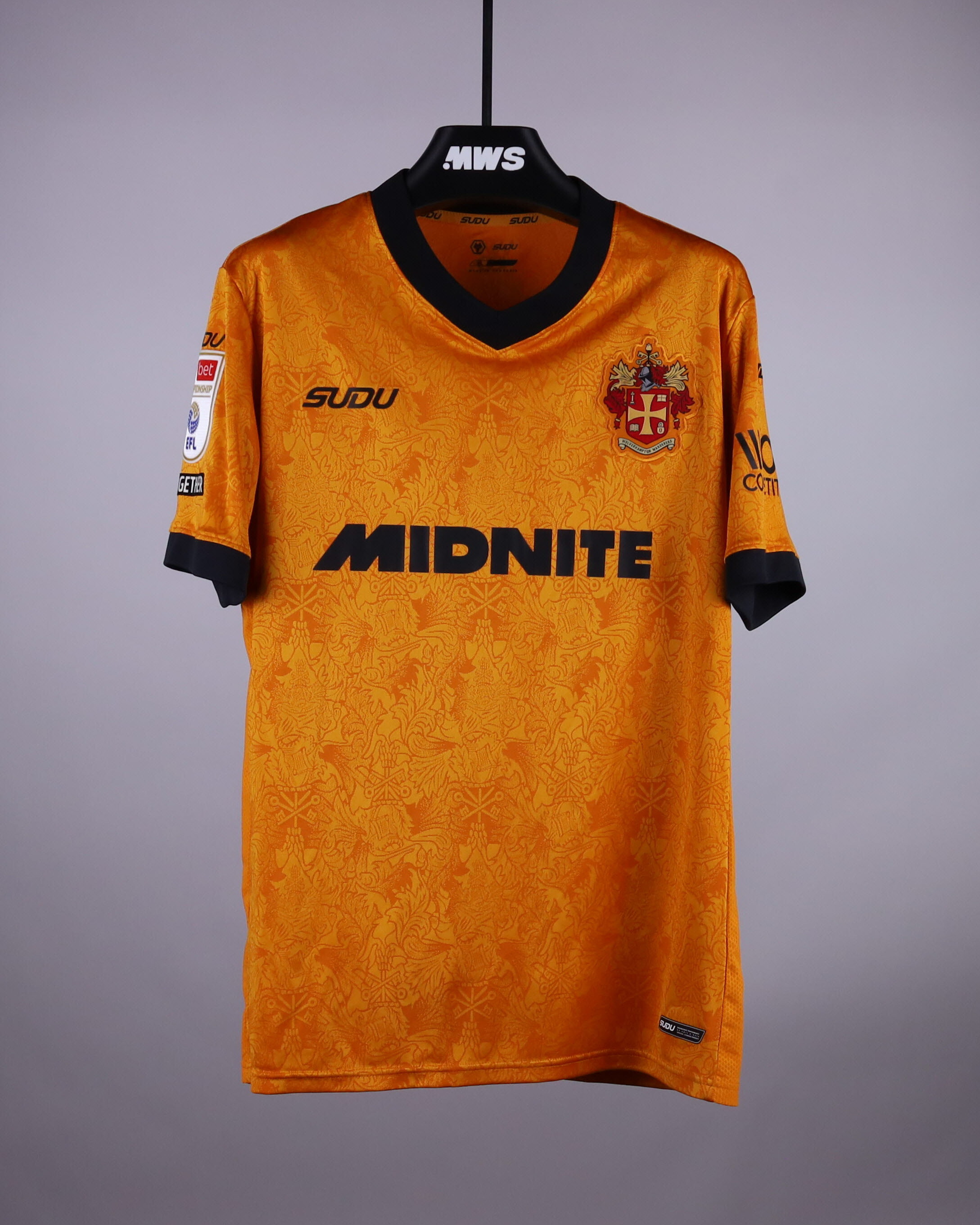 Marshall Munetsi Wolverhampton Wanderers shirt