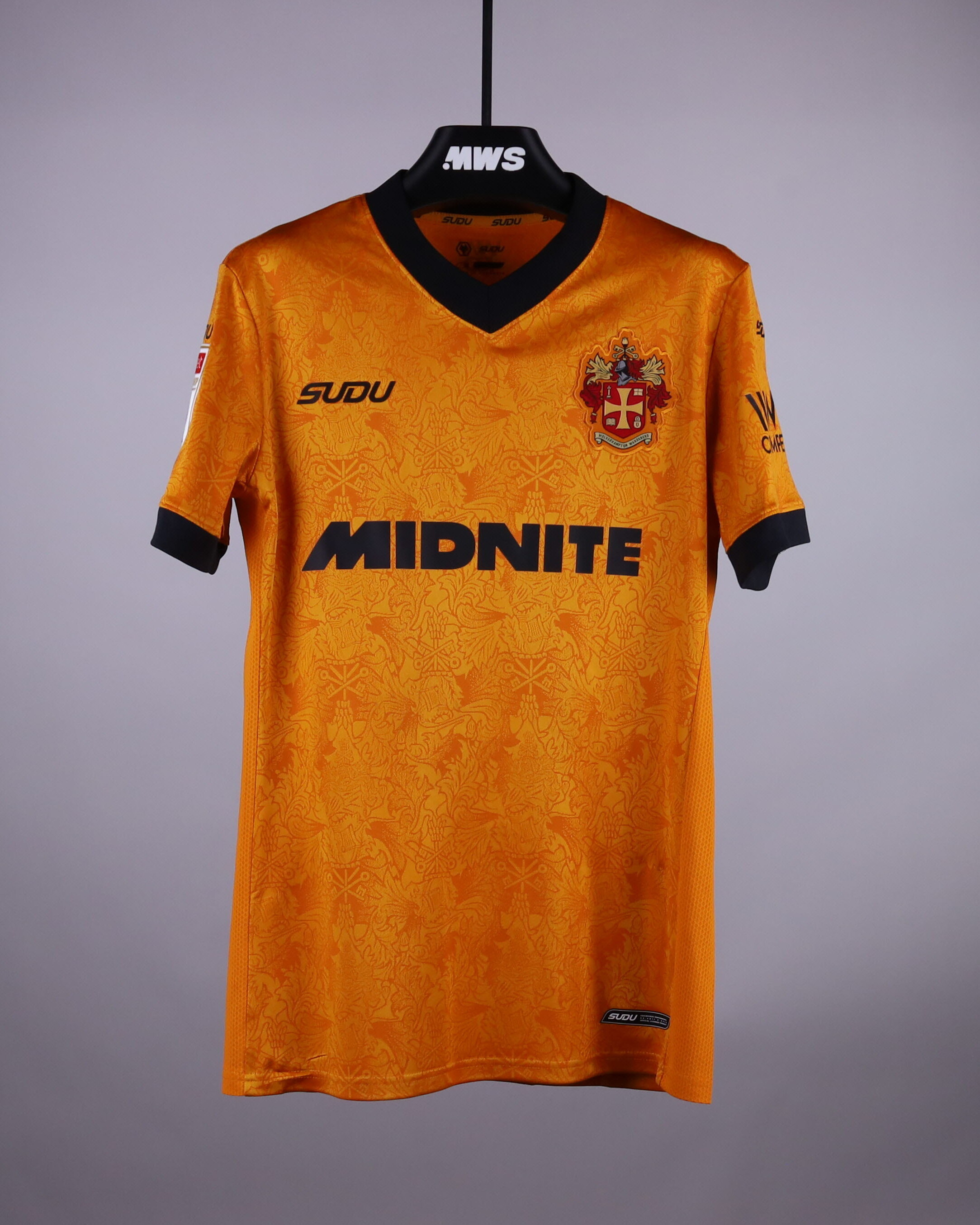 André Wolverhampton Wanderers shirt