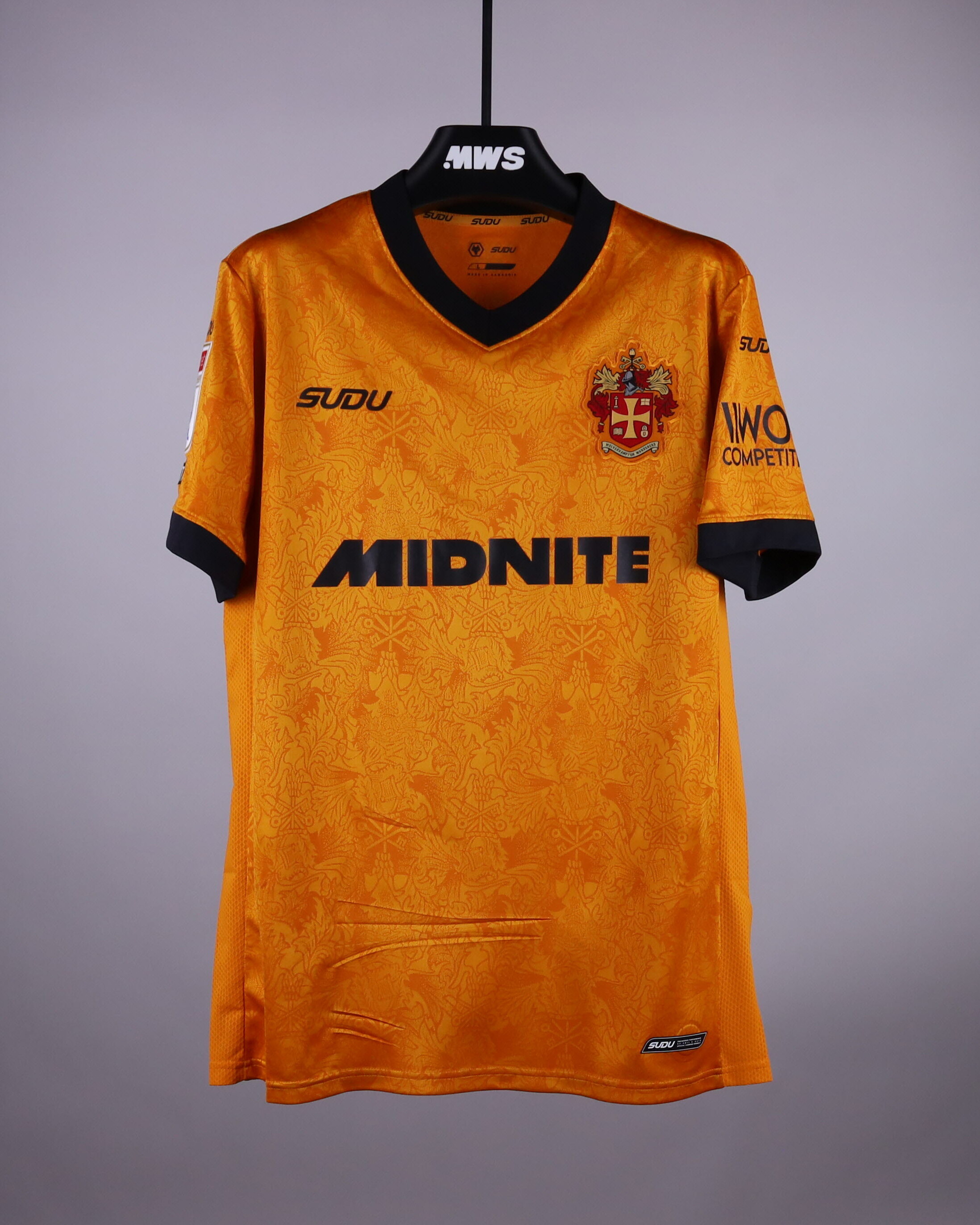 Toti Gomes Wolverhampton Wanderers shirt