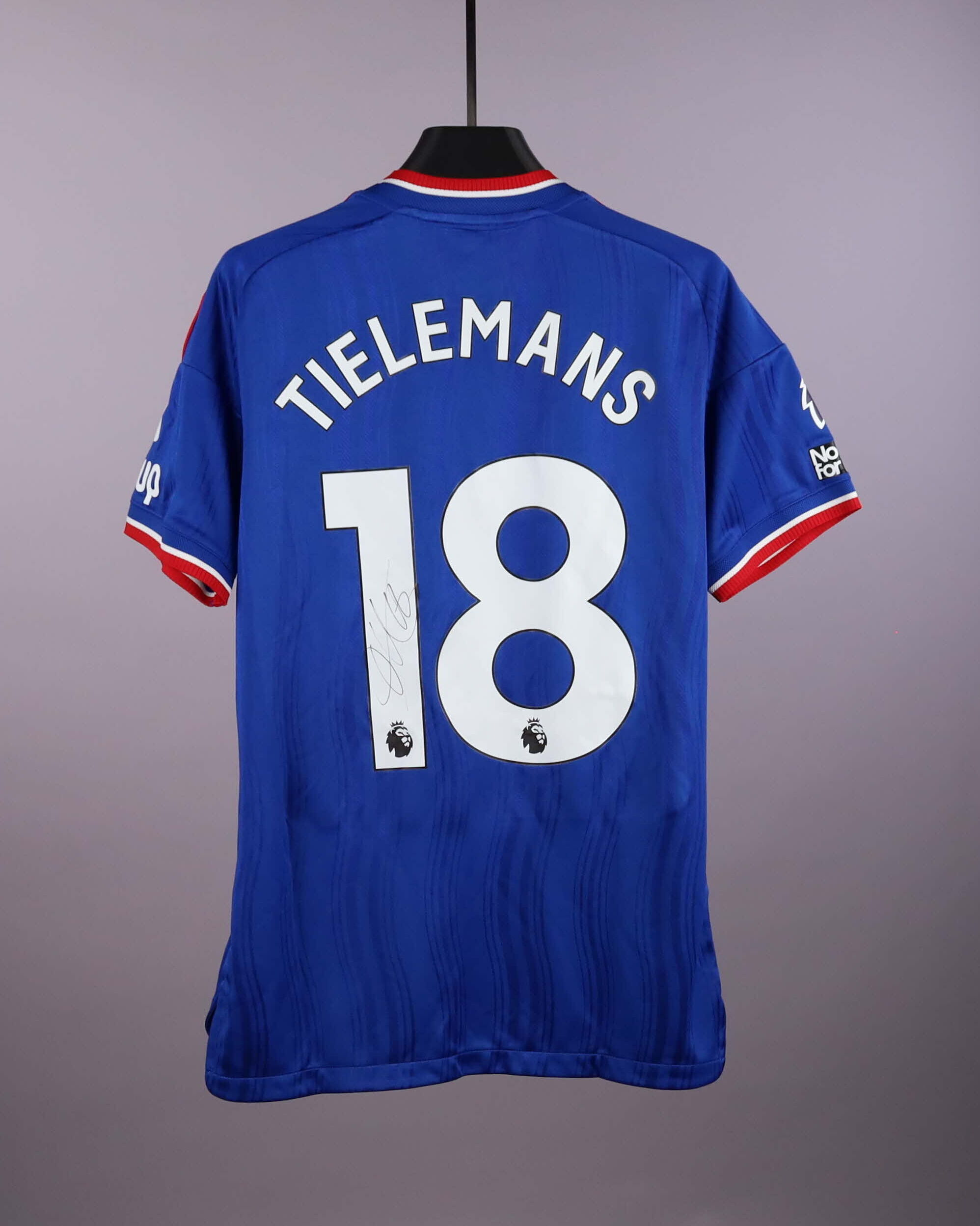 Youri Tielemans Manchester United camisa.