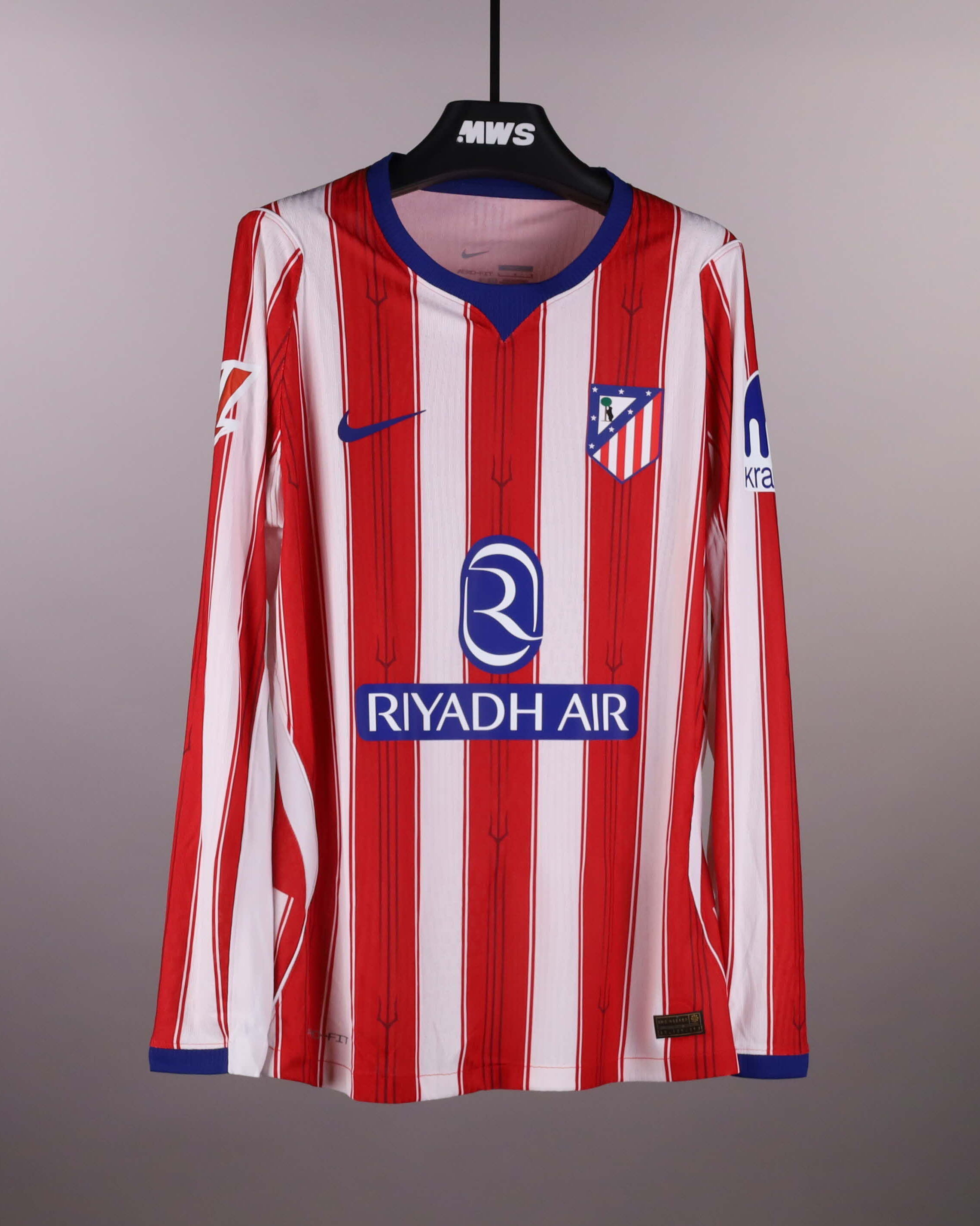 Morten Hjulmand Atlético de Madrid shirt