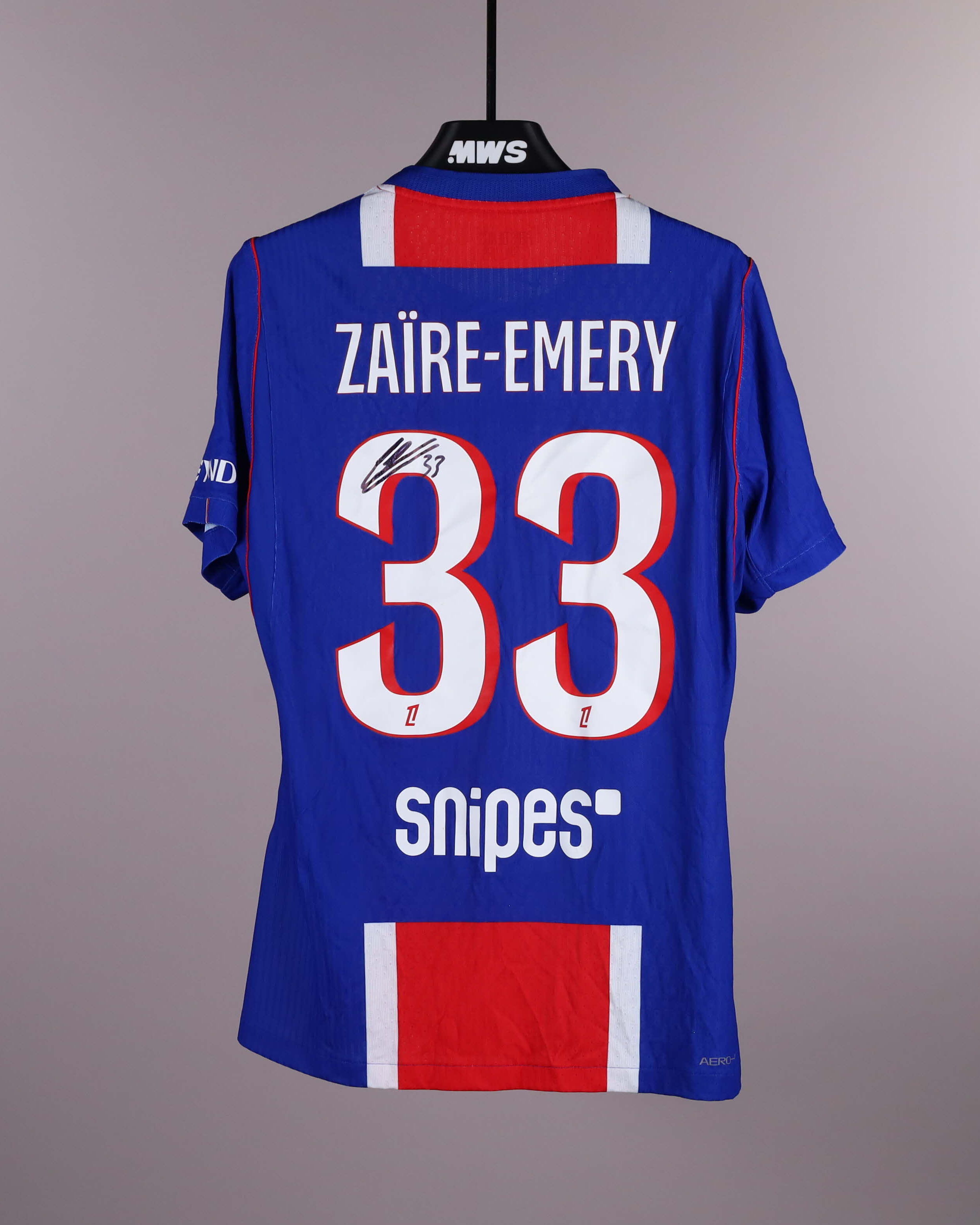 Warren Zaïre-Emery Paris Saint-Germain shirt
