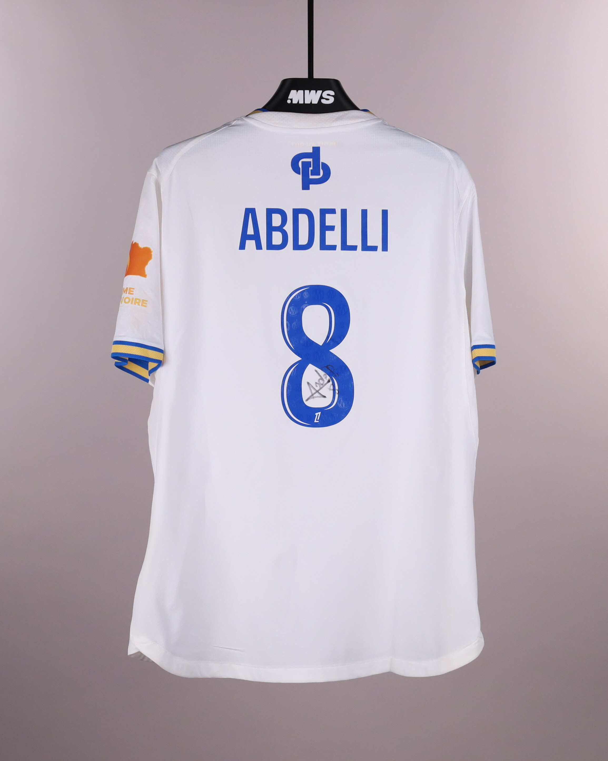 Olympique de Marseille 팀의 Himad Abdelli 셔츠