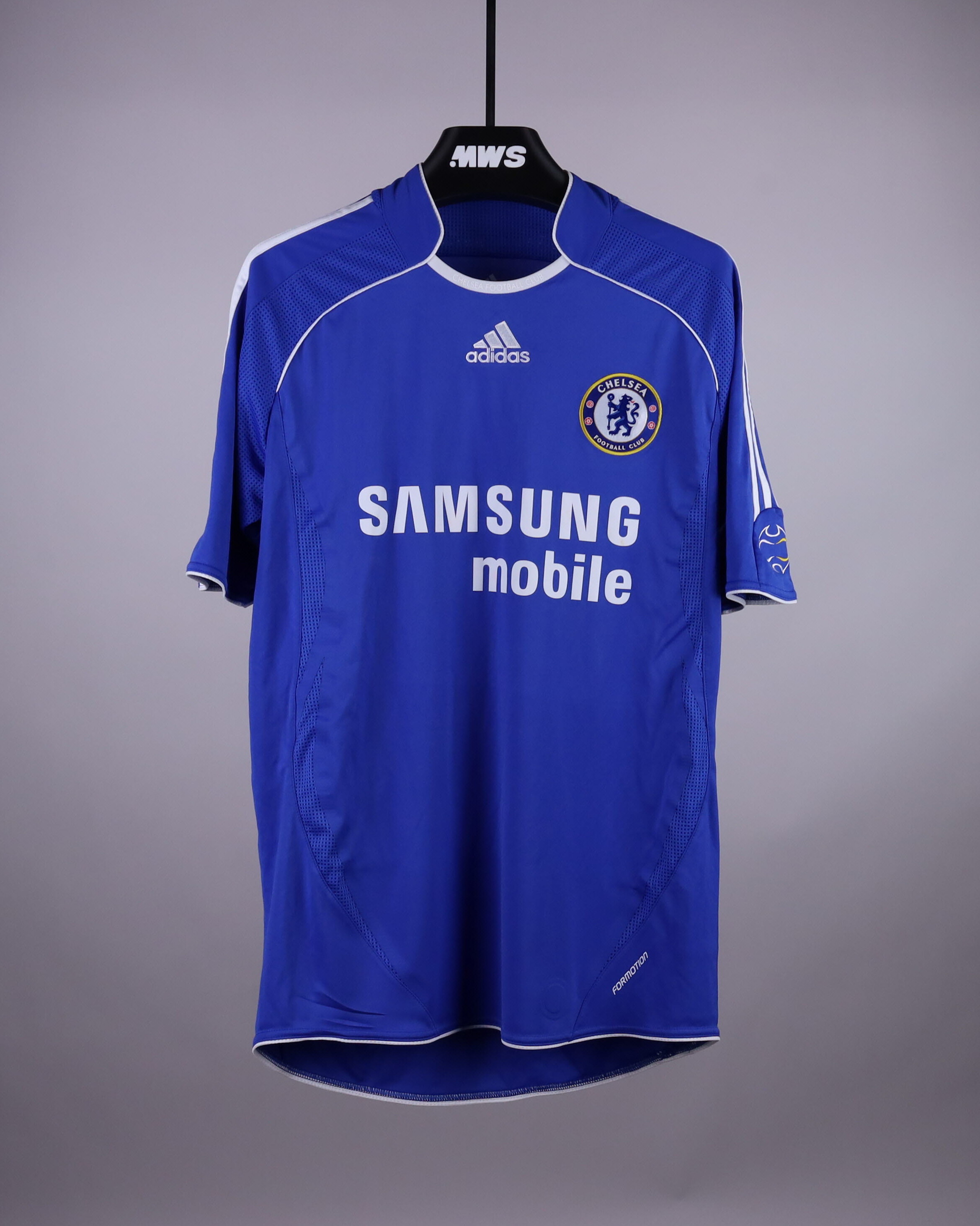 Arjen Robben Chelsea shirt