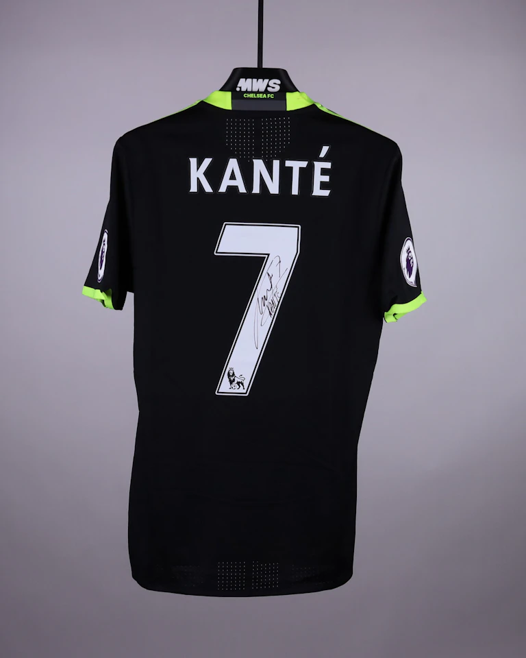 N'Golo Kanté Chelsea shirt