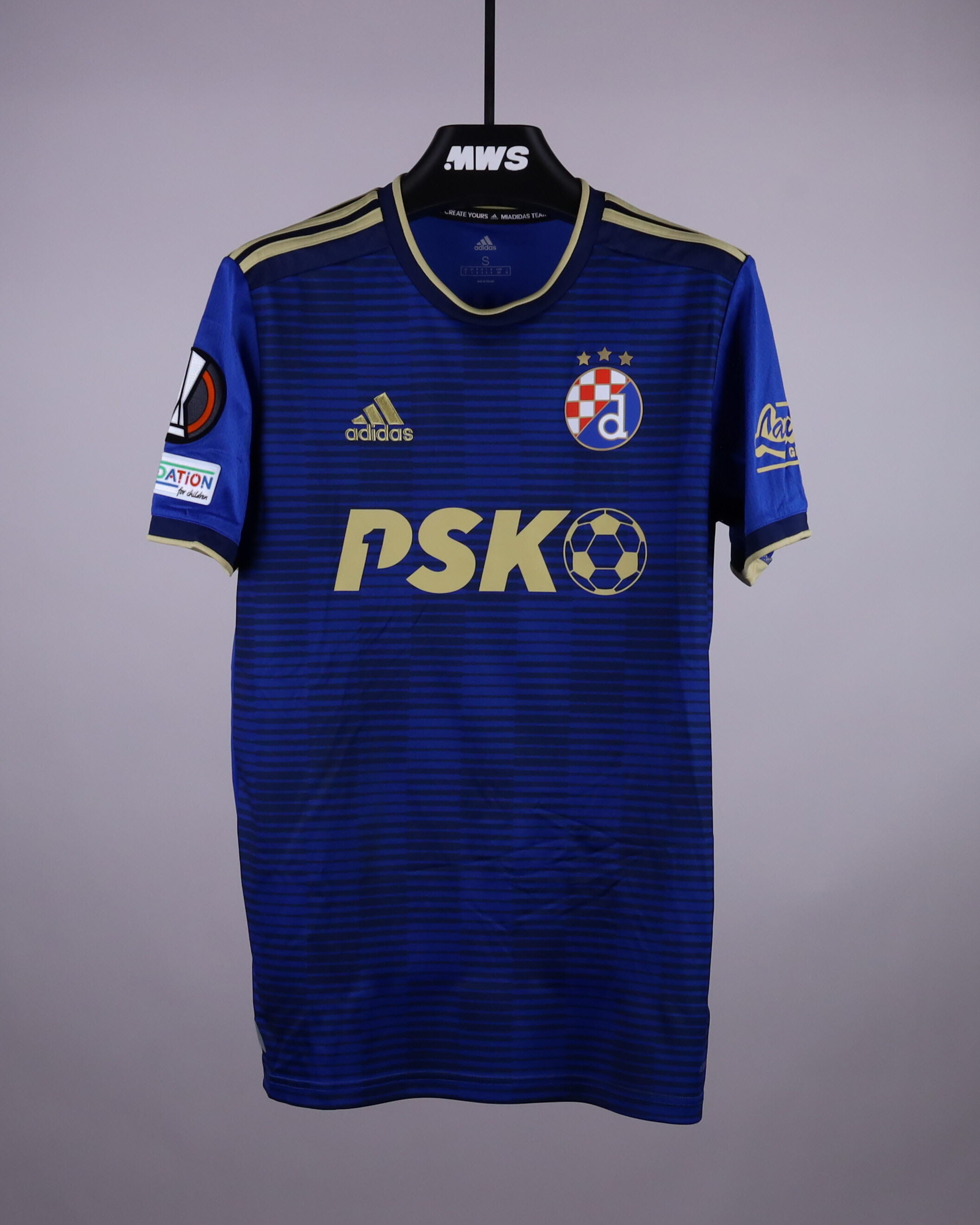 Luka Ivanušec Dinamo Zagreb shirt